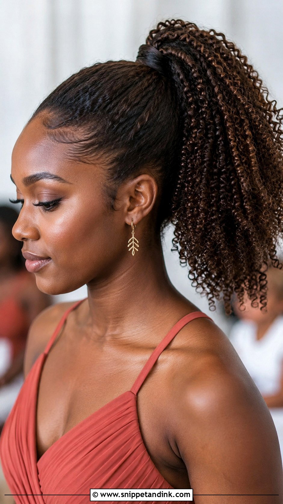 Curly Ponytail Bridesmaid Hairstyle - Snippet and Ink - 20 Hairstyle for Bridesmaids Ideas