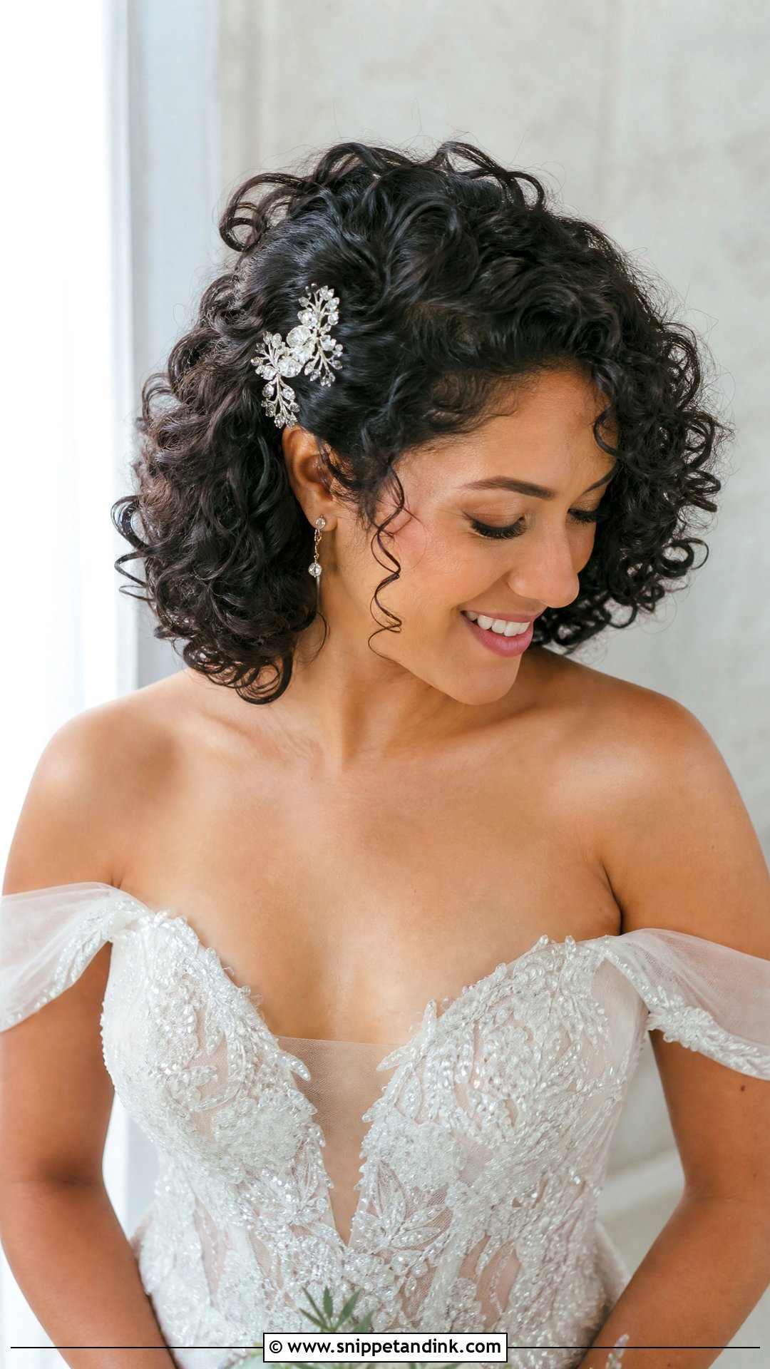 Curly Short Hair Wedding Style - Snippet and Ink - 20 Wedding Hairstyle Shorthair Ideas