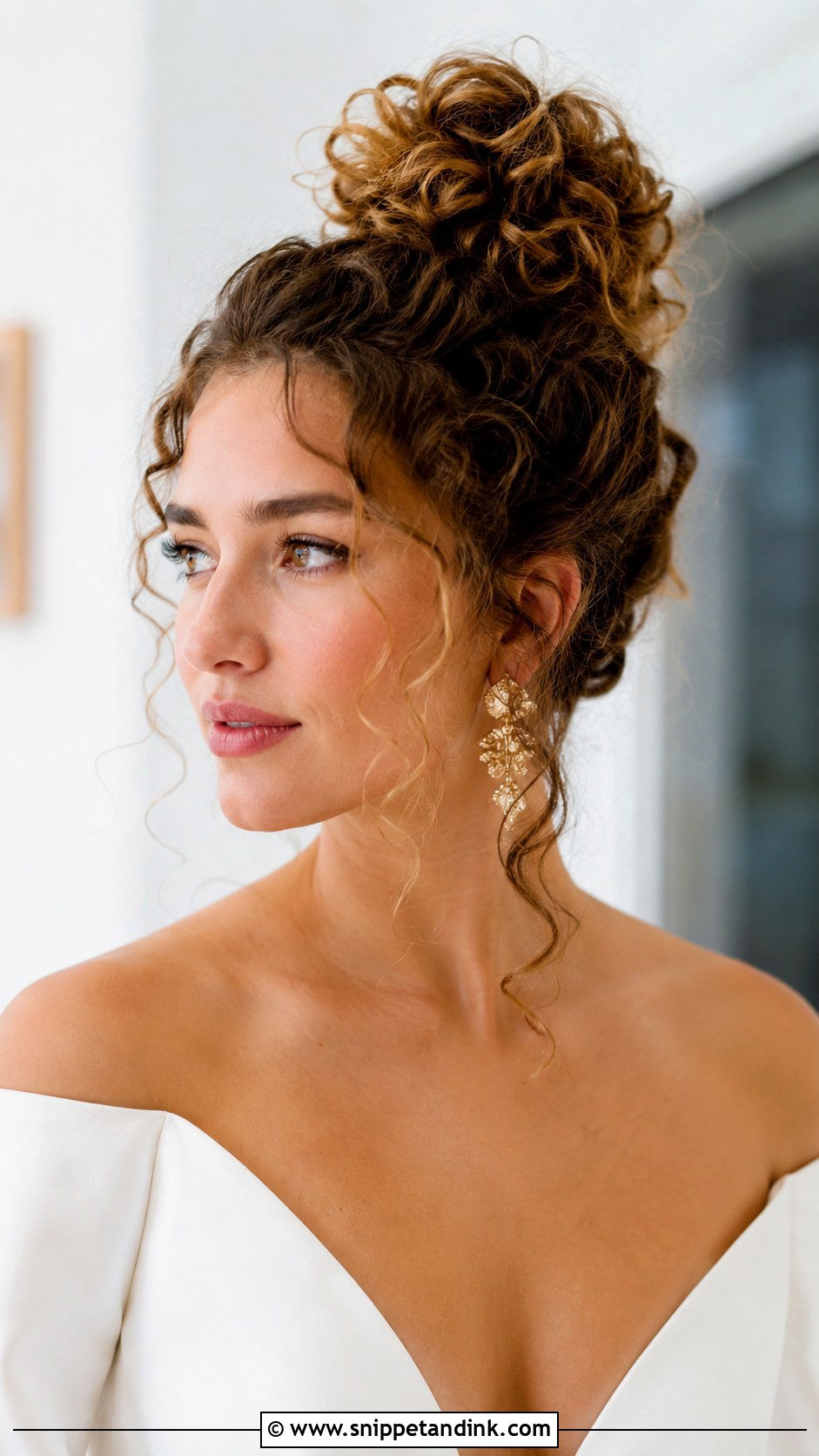 Curly Top Knot for Wedding - Snippet and Ink - 25 Curly Updo Hairstyles for Wedding