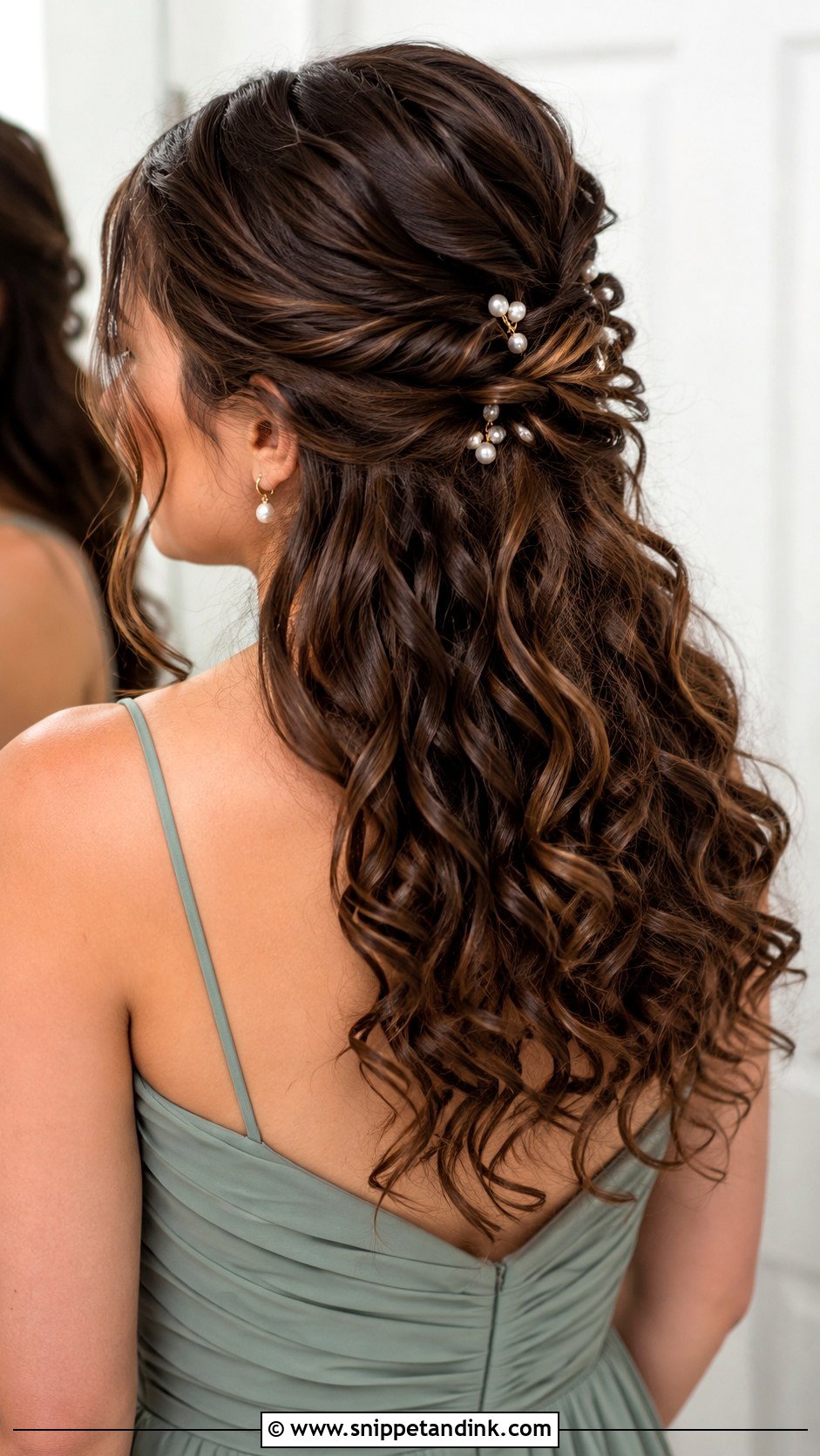 Curly Wedding Hair For Bridesmaids - Snippet and Ink - 15 Wedding Hairstyles with Curls