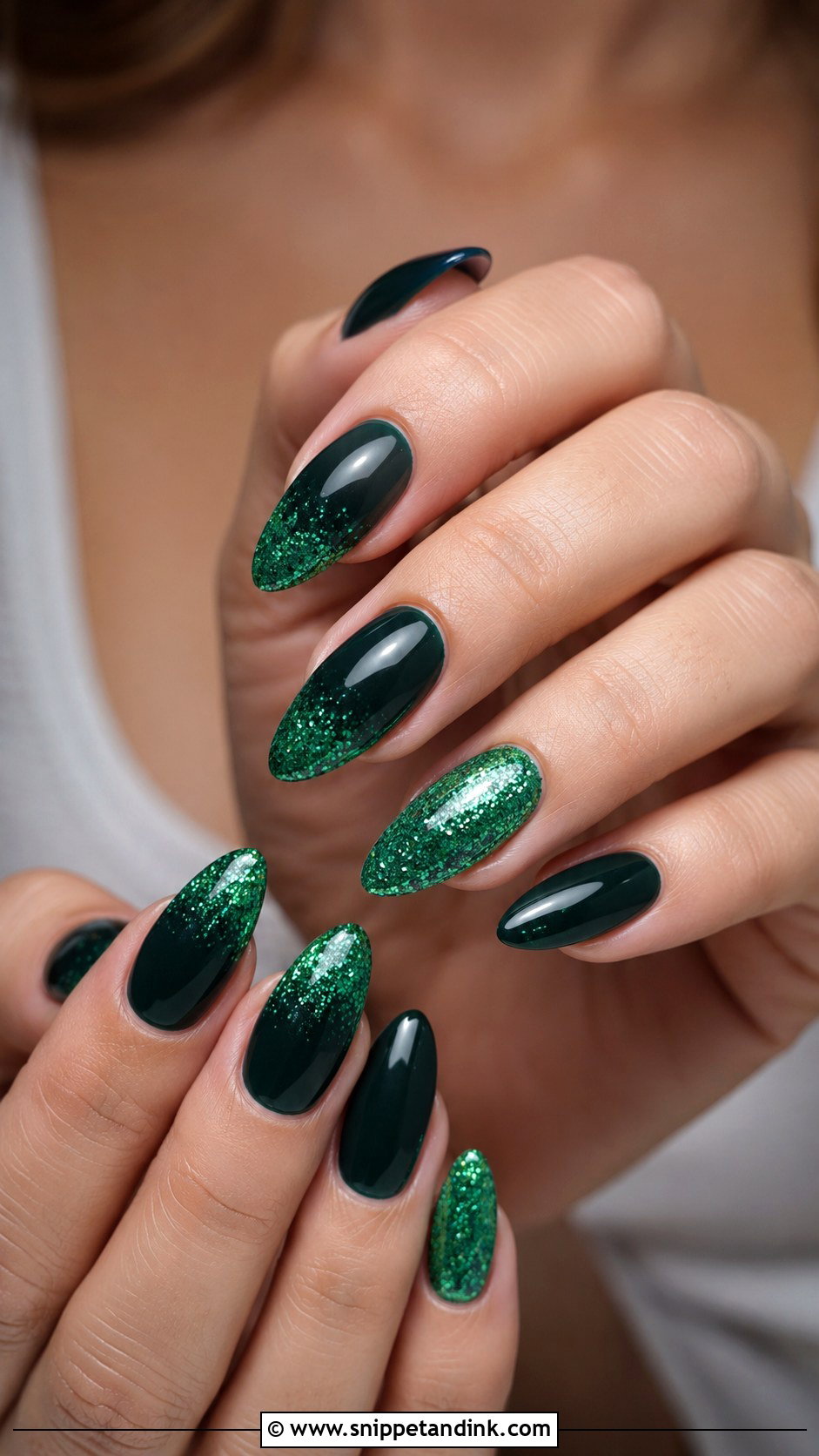 Dark Green Glitter Wedding Nails - Snippet and Ink - 20 Dark Green Wedding Nails