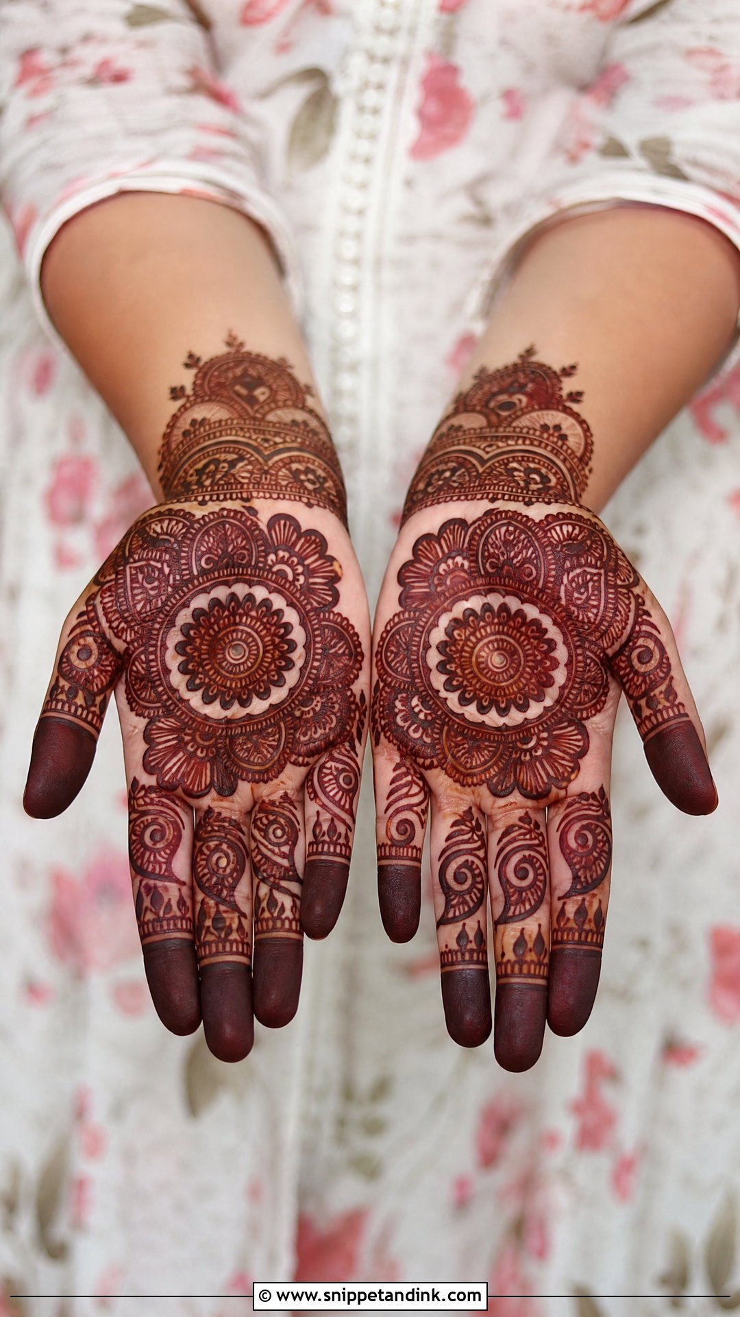 Dark Stain Palm Mehndi Design - Snippet and Ink - 30 Beautiful Palm Mehndi Design Ideas