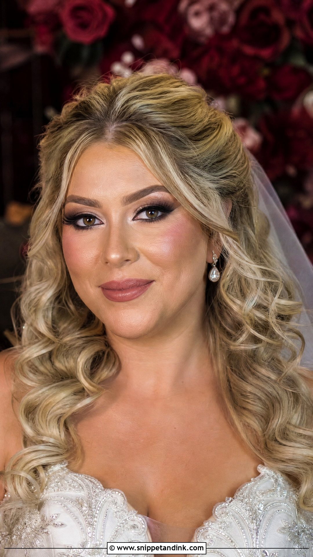 Dark Wedding Makeup With Cut Crease - Snippet and Ink - 25 Dark Wedding Makeup Ideas