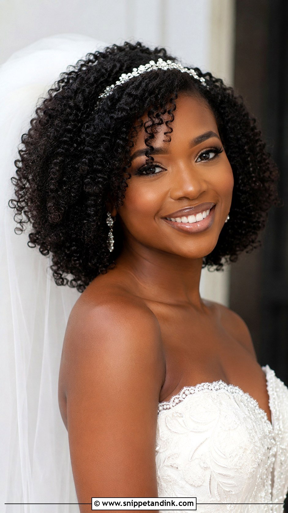 Defined Wash and Go Down Style - Snippet and Ink - 20 Natural Hair Styles for Wedding