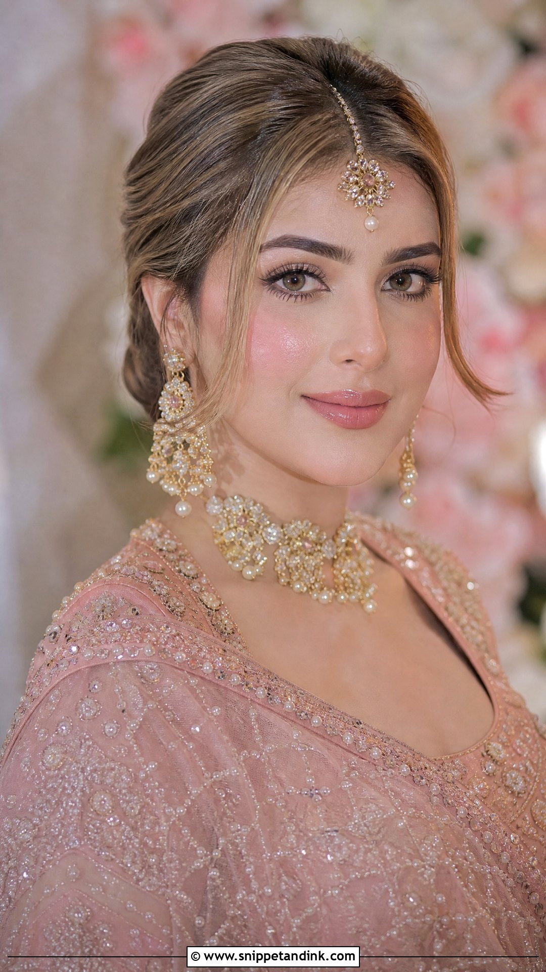 Dewy Desi Bridal Makeup - Snippet and Ink - 25 Desi Bridal Makeup Ideas