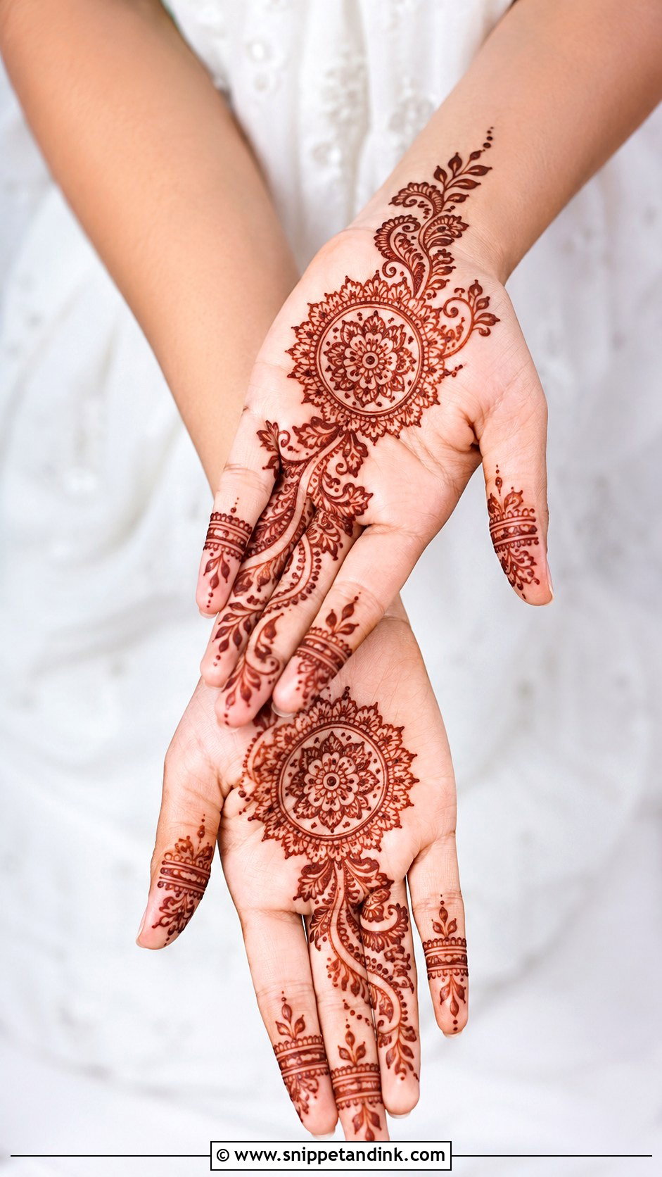 Diagonal Mandala Mehndi Design - Snippet and Ink - 35 Mandala Mehndi Design Ideas