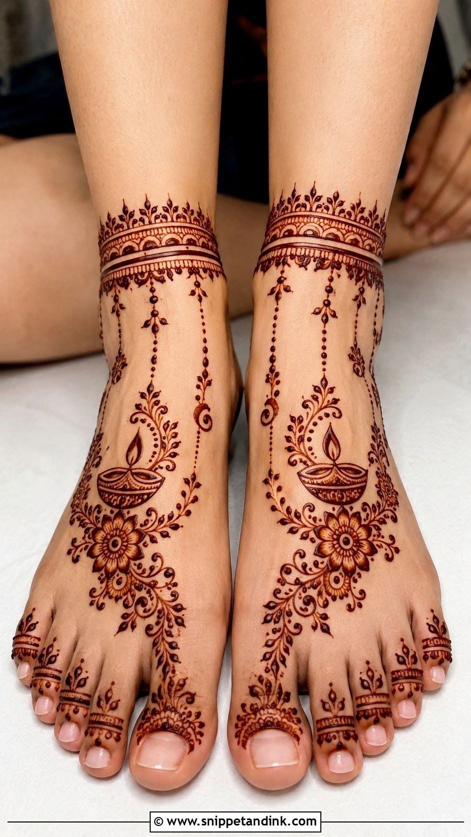 Diwali Legs Mehndi Design - Snippet and Ink - 35 Legs Mehndi Design Ideas