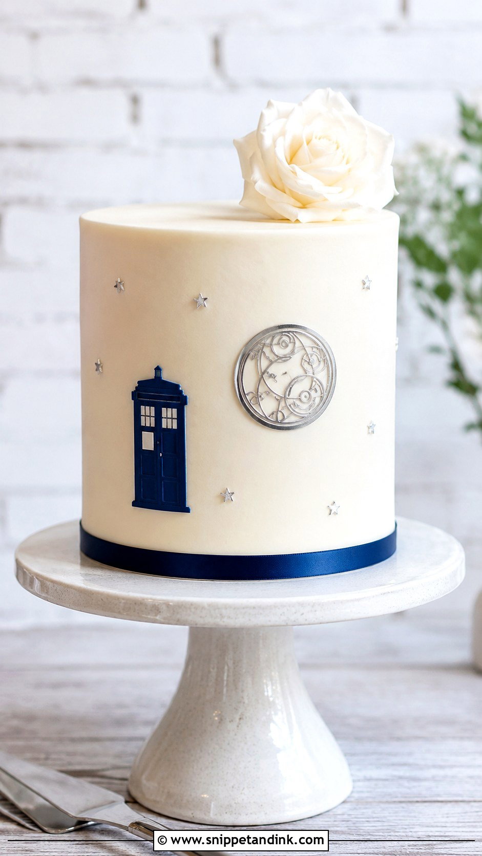 Doctor Who Minimal Wedding Cake - Snippet and Ink - 20 Doctor Who Wedding Cake Ideas