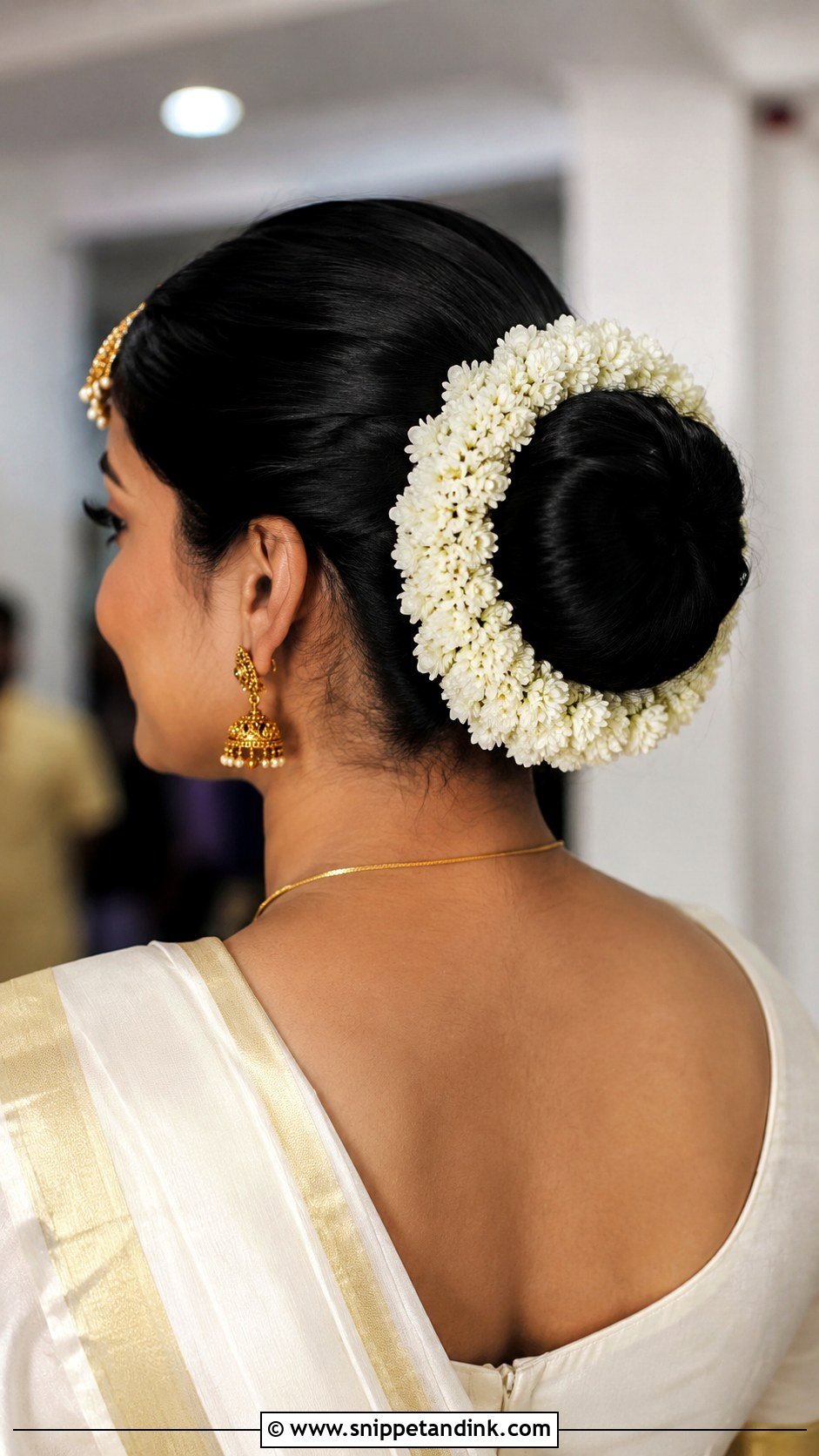 Donut Bun With Jasmine Wrap - Snippet and Ink - 30 Kerala Bride Hairstyles