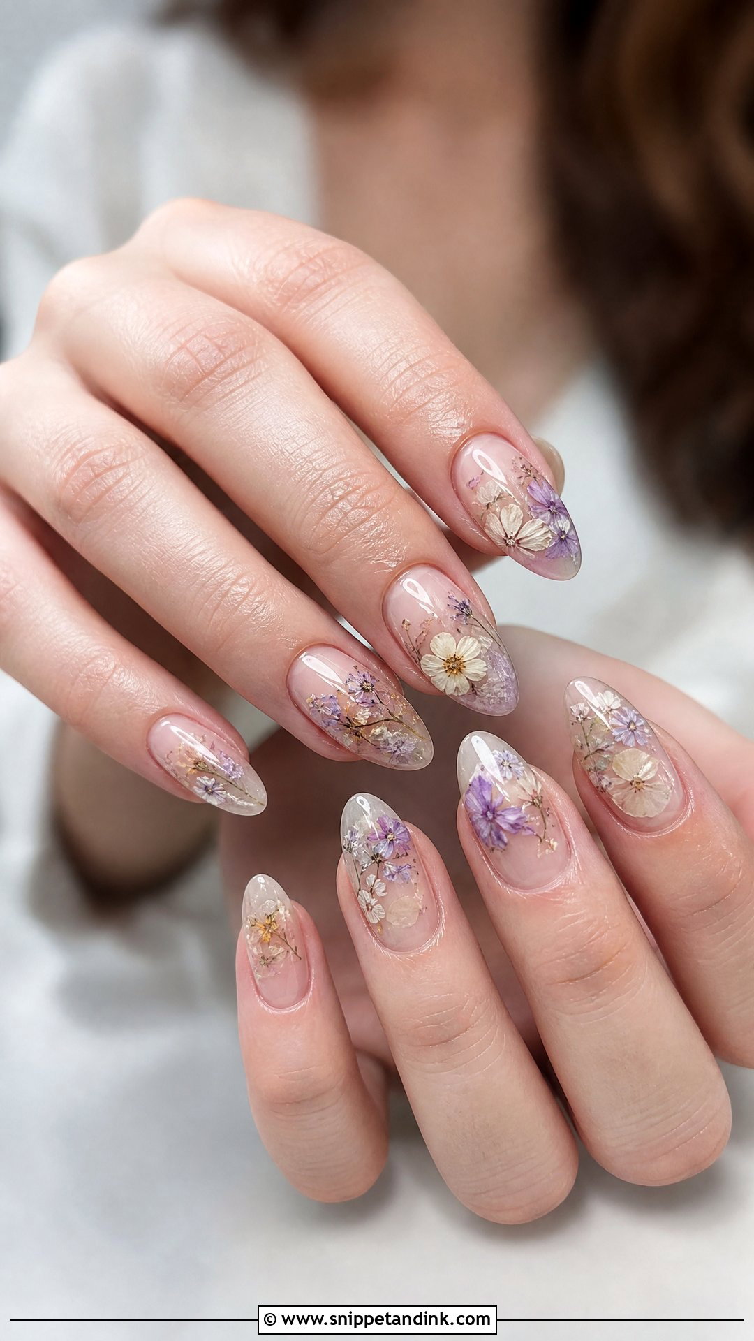 Dried Flower Bridal Nails - Snippet and Ink - 25 Unique Bridal Nails