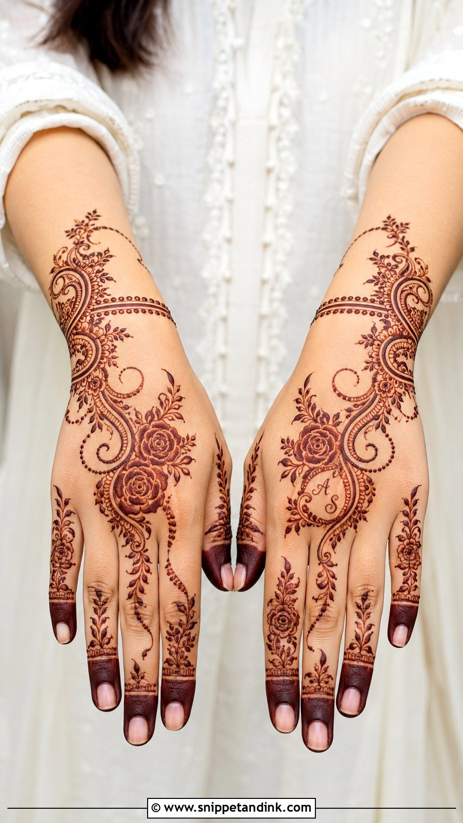 Dubai Engagement Mehndi Design - Snippet and Ink - 35 Dubai Mehndi Designs