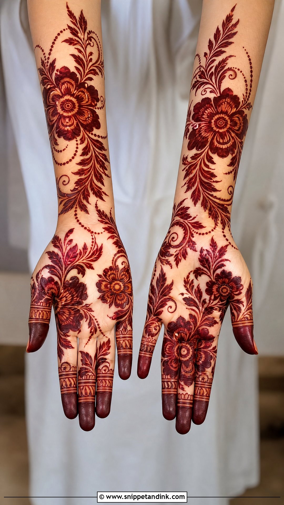 Dubai Khaleeji Full Hand Mehndi Design - Snippet and Ink - 20 Dubai Full Hand Mehndi Designs