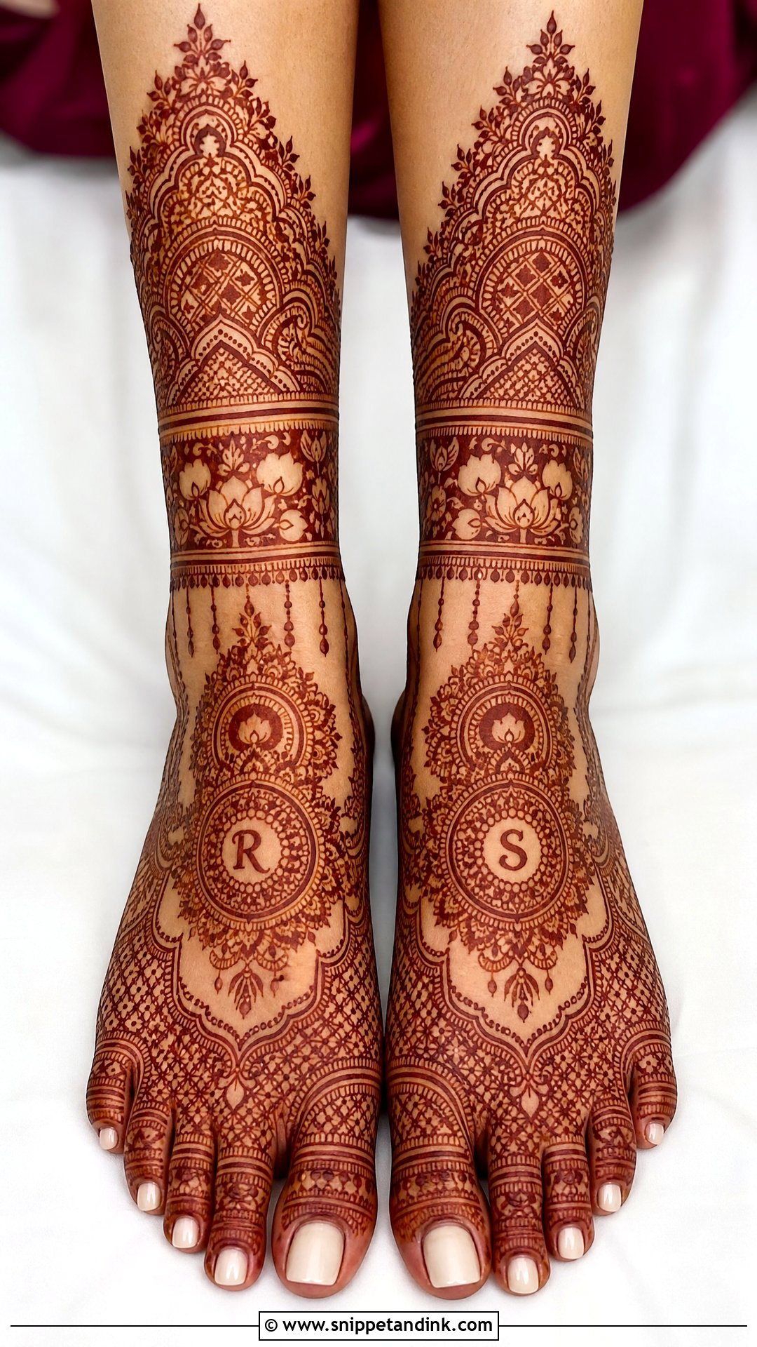 Dulhan Bridal Feet Mehndi Design - Snippet and Ink - 30 Bridal Feet Mehndi Designs