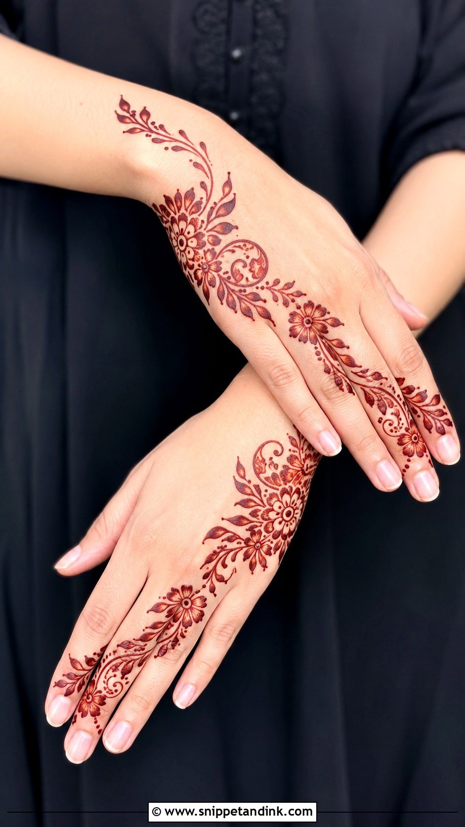Easy Arabic Back Hand Mehndi Design - Snippet and Ink - 30 Simple Easy Back Hand Mehndi Design Ideas