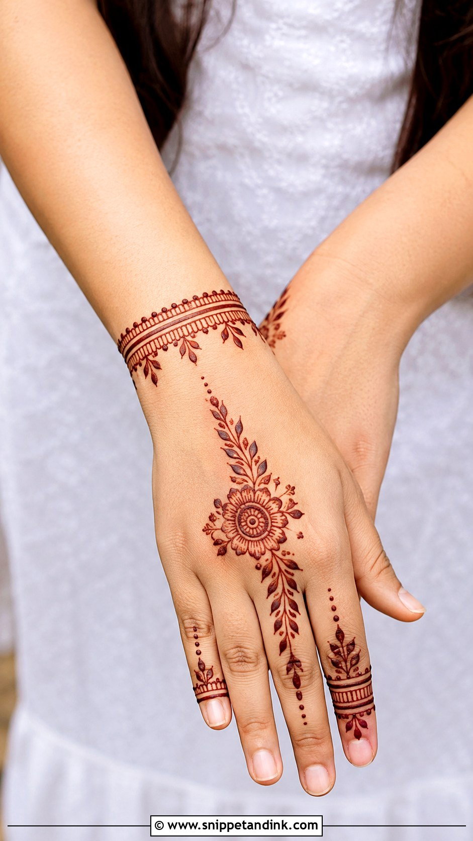 Easy Back Hand Mehndi Design - Snippet and Ink - 35 Back Hand Mehndi Designs
