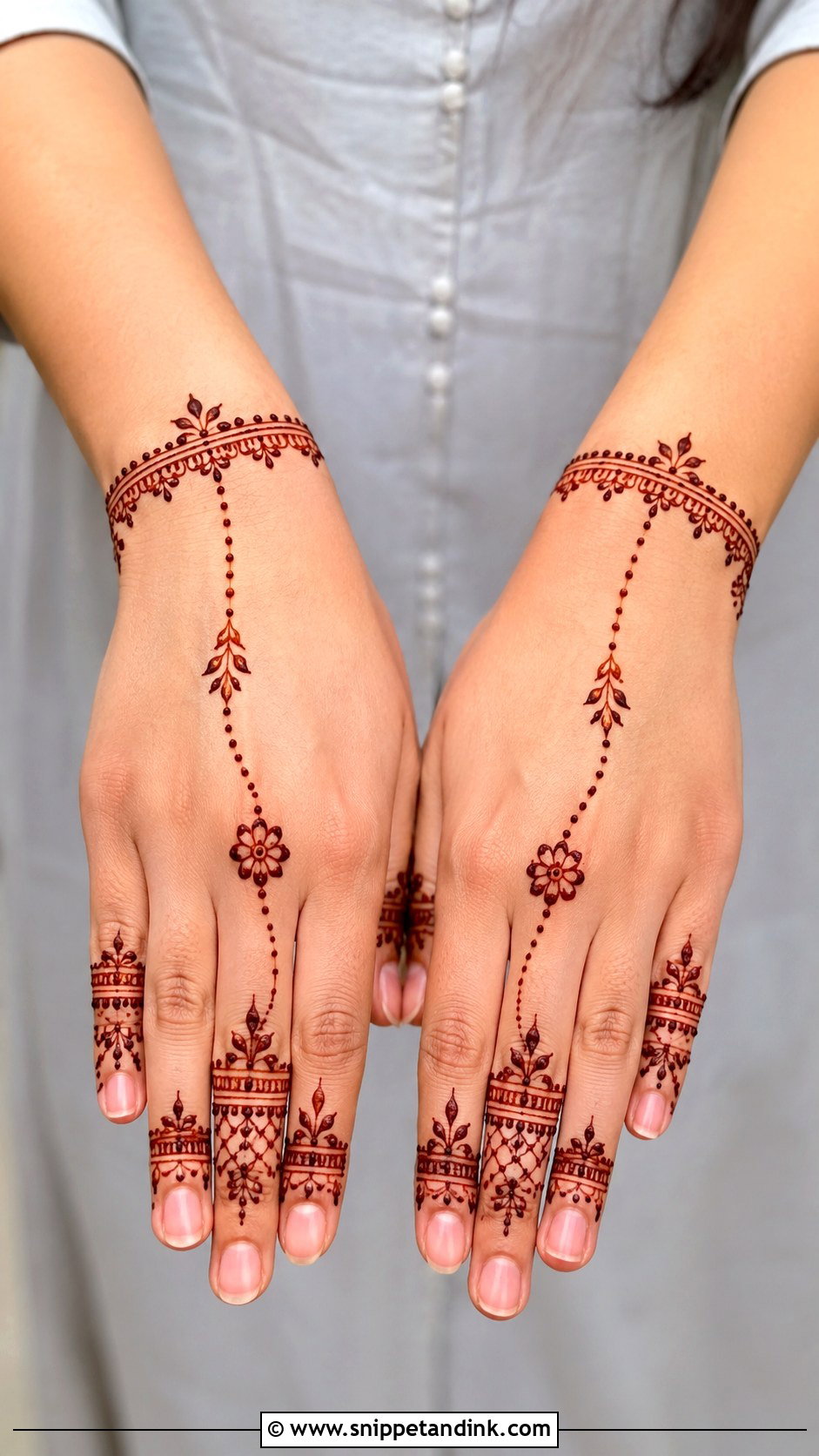 Easy Back Hand Ring Mehndi Design - Snippet and Ink - 30 Simple and Easy Mehndi Designs