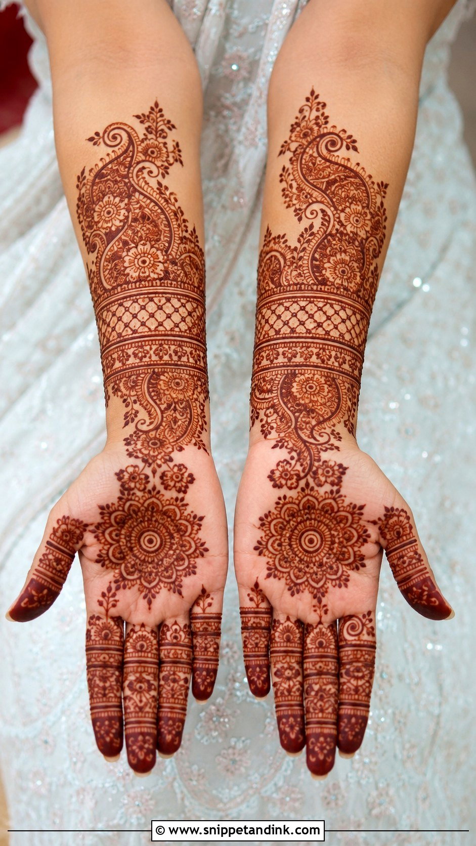 Easy Bridal Mehndi Design For Beginners - Snippet and Ink - 35 Easy Mehndi Designs for Beginners