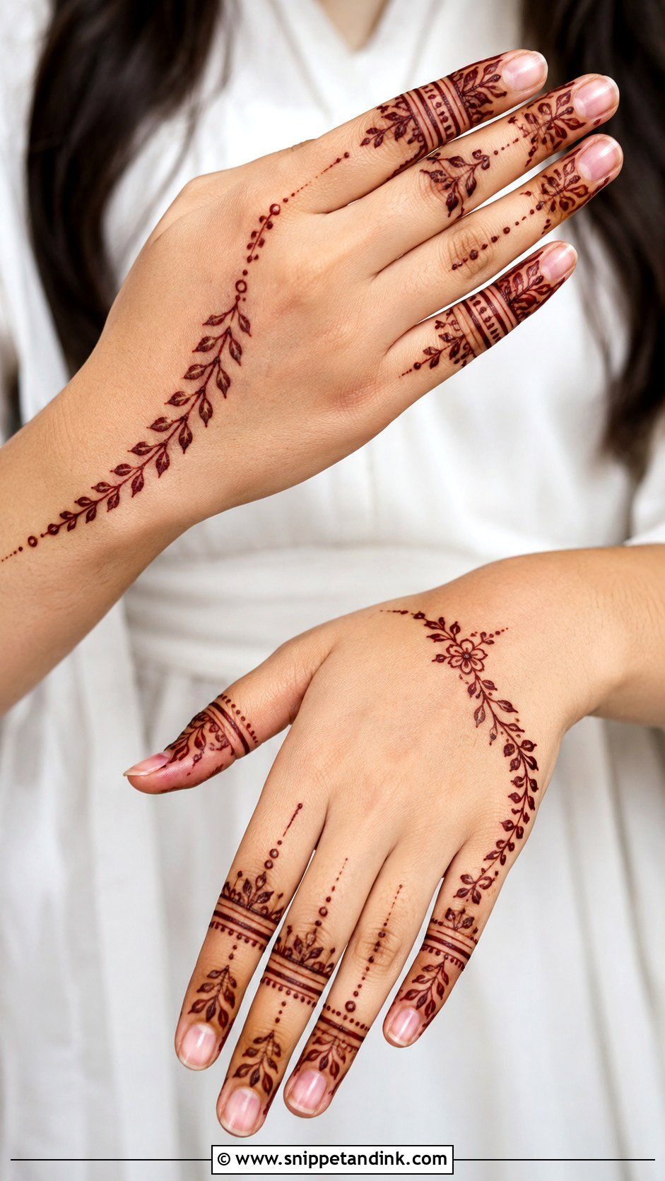 Easy Finger Mehndi Design - Snippet and Ink - 35 Easy Mehndi Designs
