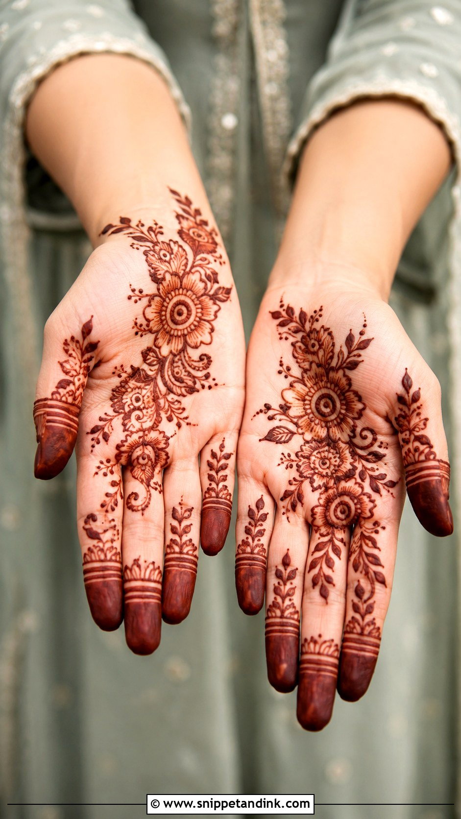 Easy Floral Mehndi Design - Snippet and Ink - 35 Easy Mehndi Designs for Beginners