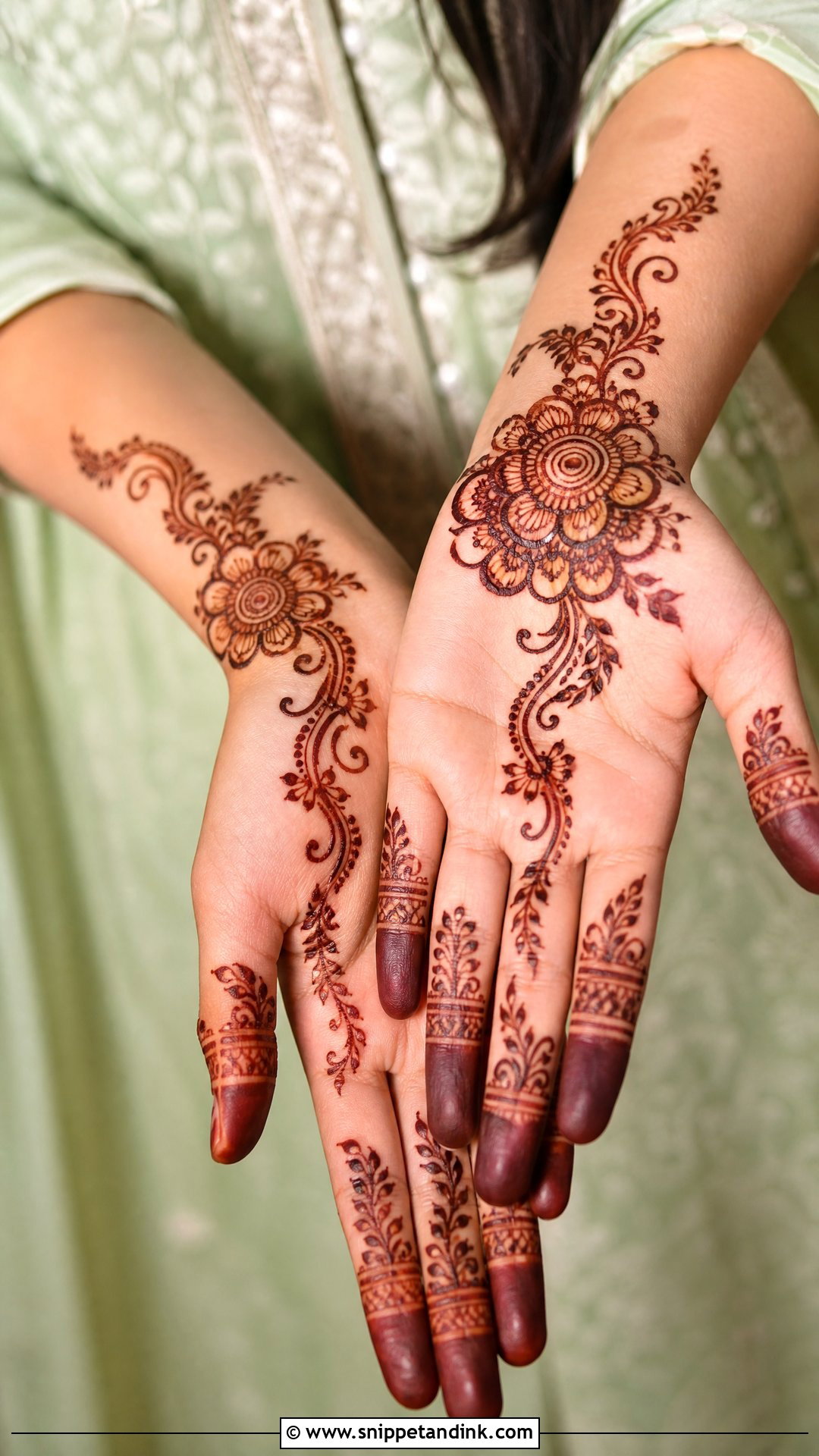 Easy Flower Front Hand Mehndi Design - Snippet and Ink - 35 Simple Easy Front Hand Mehndi Designs