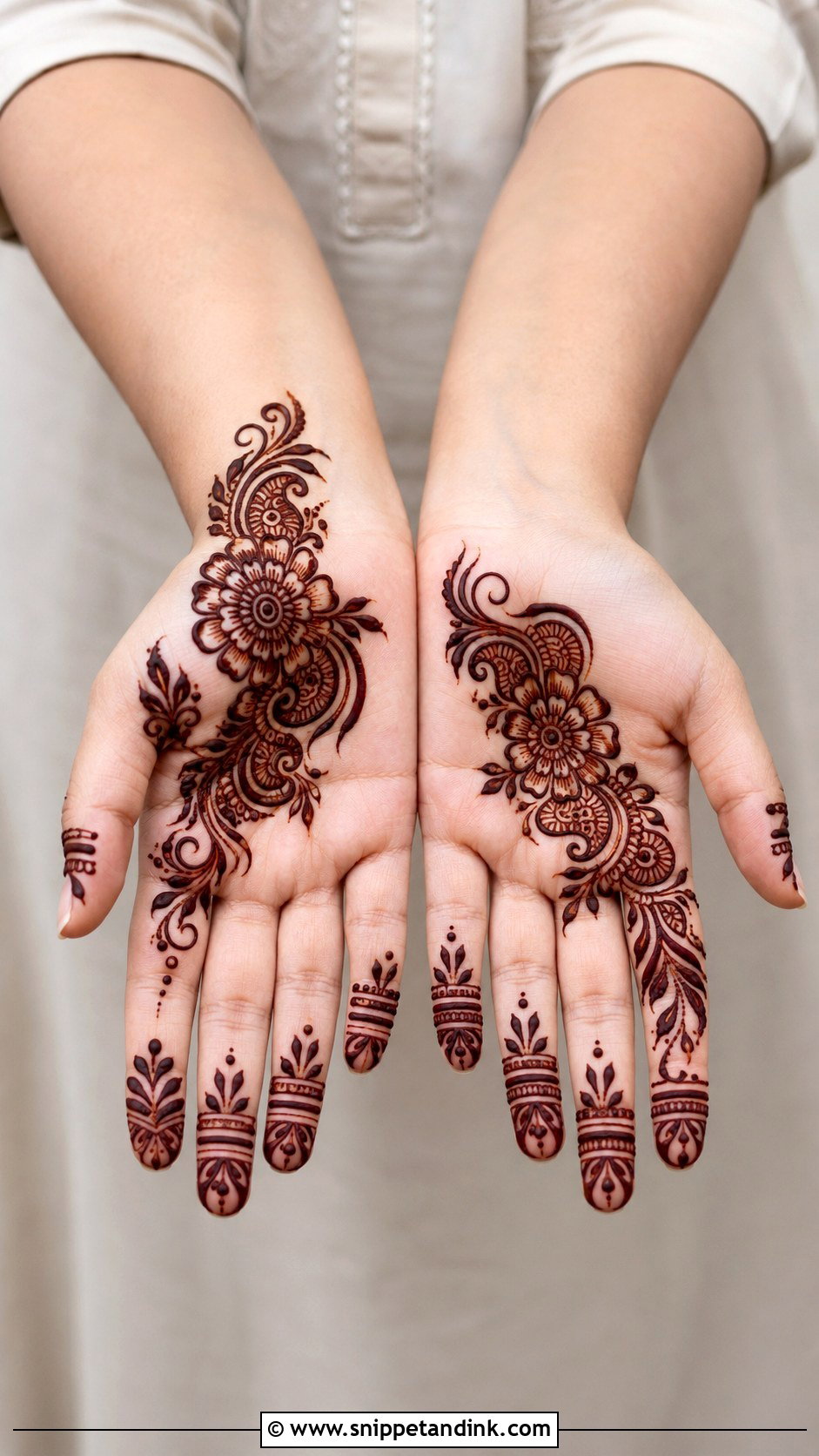 Easy Front Hand Arabic Mehndi Design - Snippet and Ink - 35 Easy Mehndi Designs for Beginners