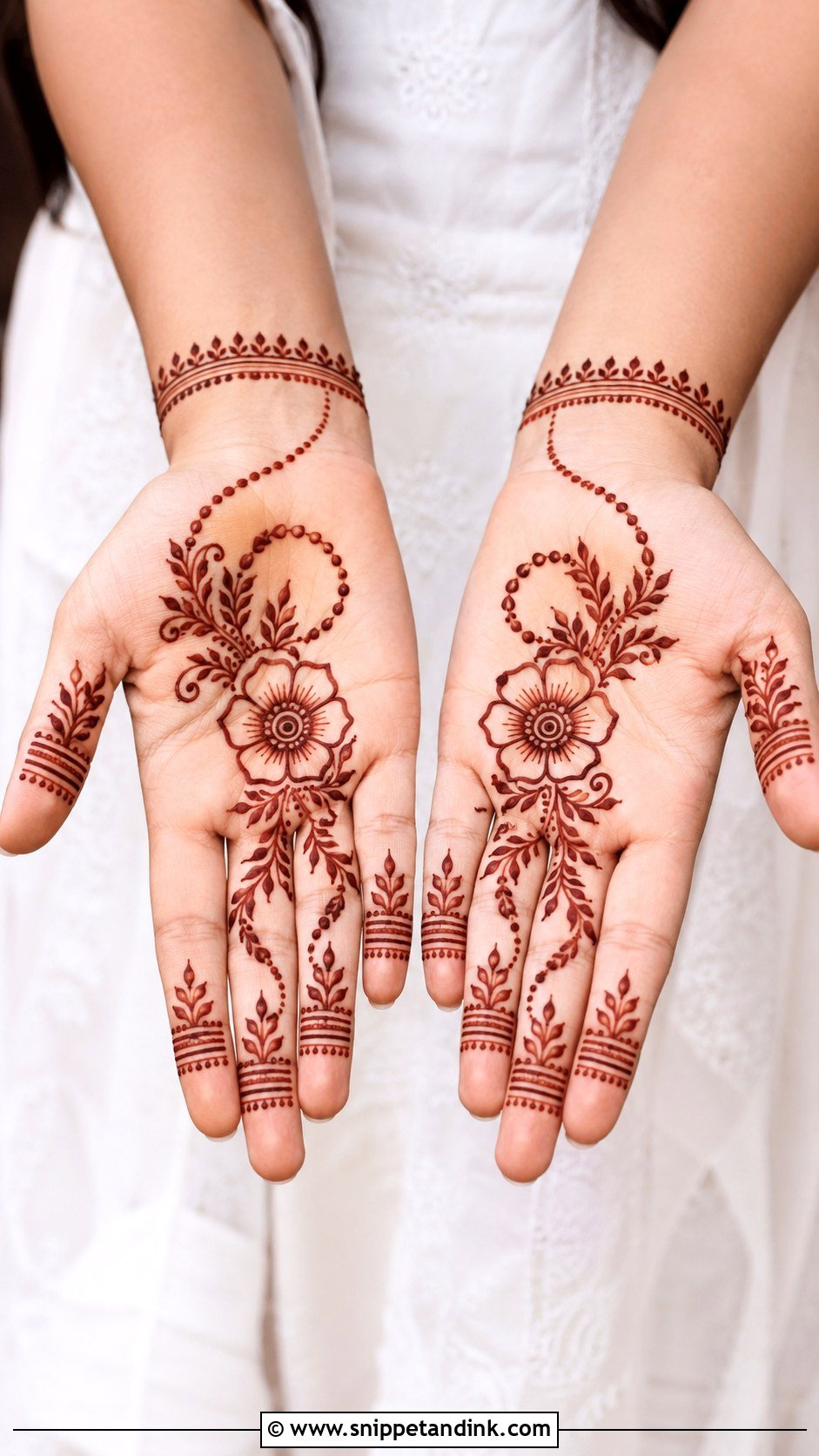 Easy Front Hand Mehndi Design - Snippet and Ink - 35 Front Hand Mehndi Design Ideas