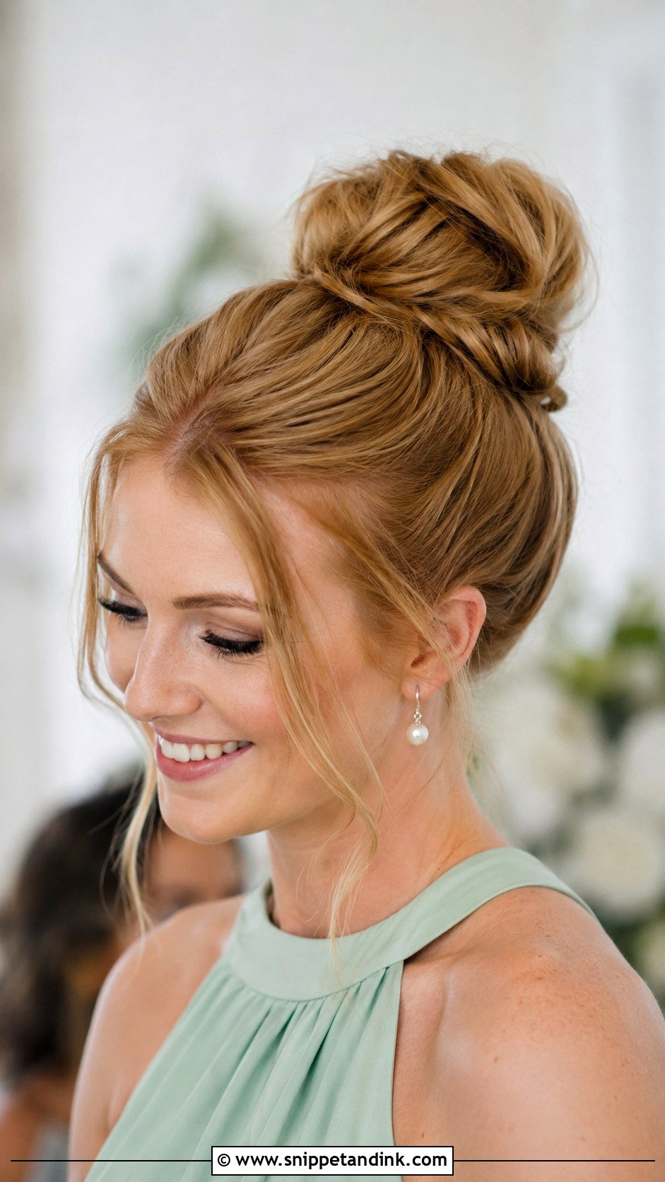 Easy High Bun Bridesmaid Updo - Snippet and Ink - 20 Easy Bridesmaid Updo Ideas