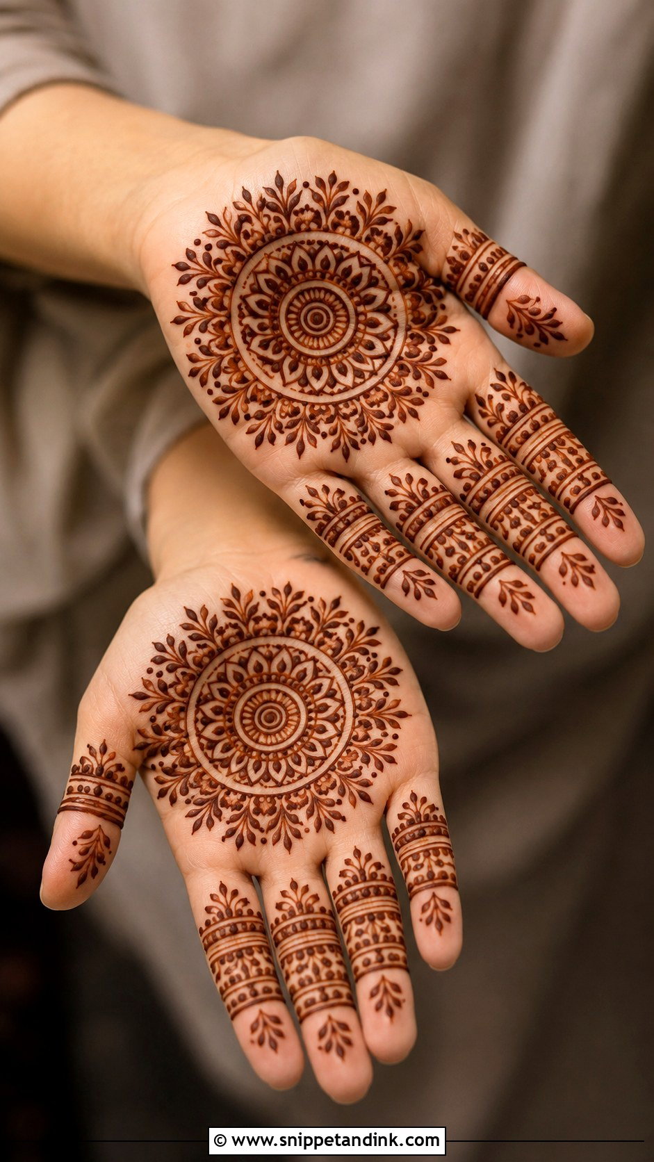 Easy Mandala Mehndi Design - Snippet and Ink - 35 Easy Mehndi Designs for Beginners