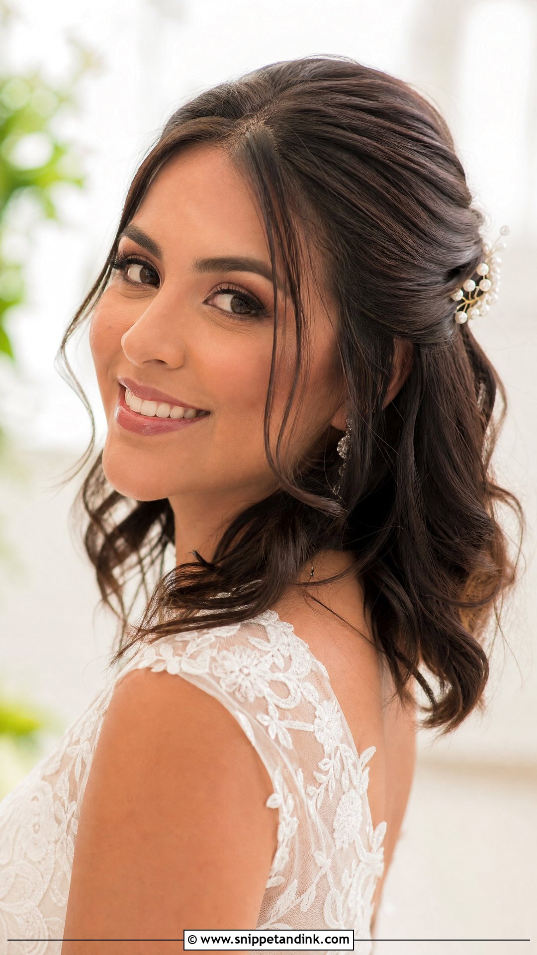 Easy Medium Hair Wedding Hairstyle - Snippet and Ink - 15 Easy Wedding Hairstyles for Bride
