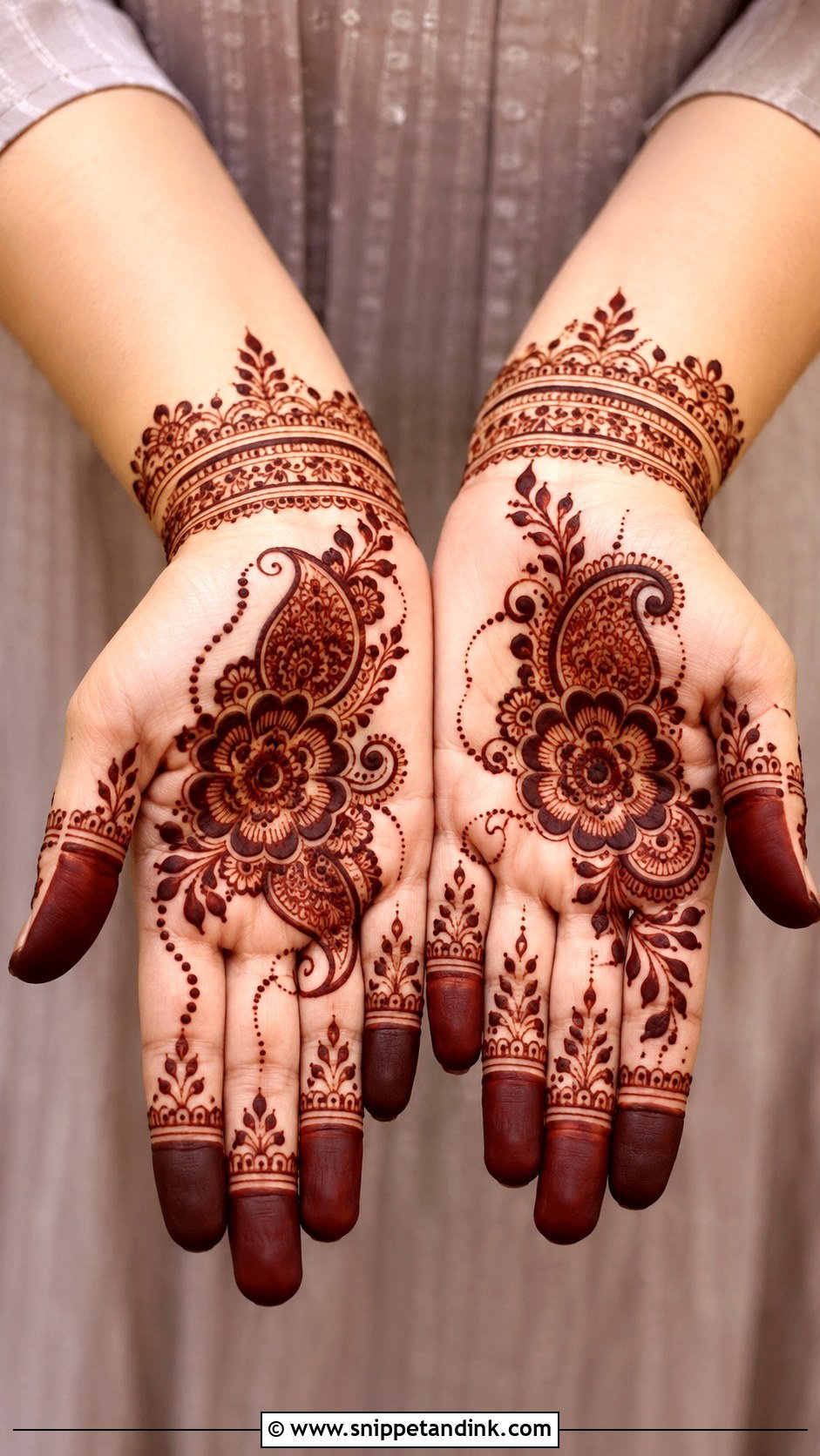 Easy Mehndi Design - Snippet and Ink - 35 Mehndi Art Designs