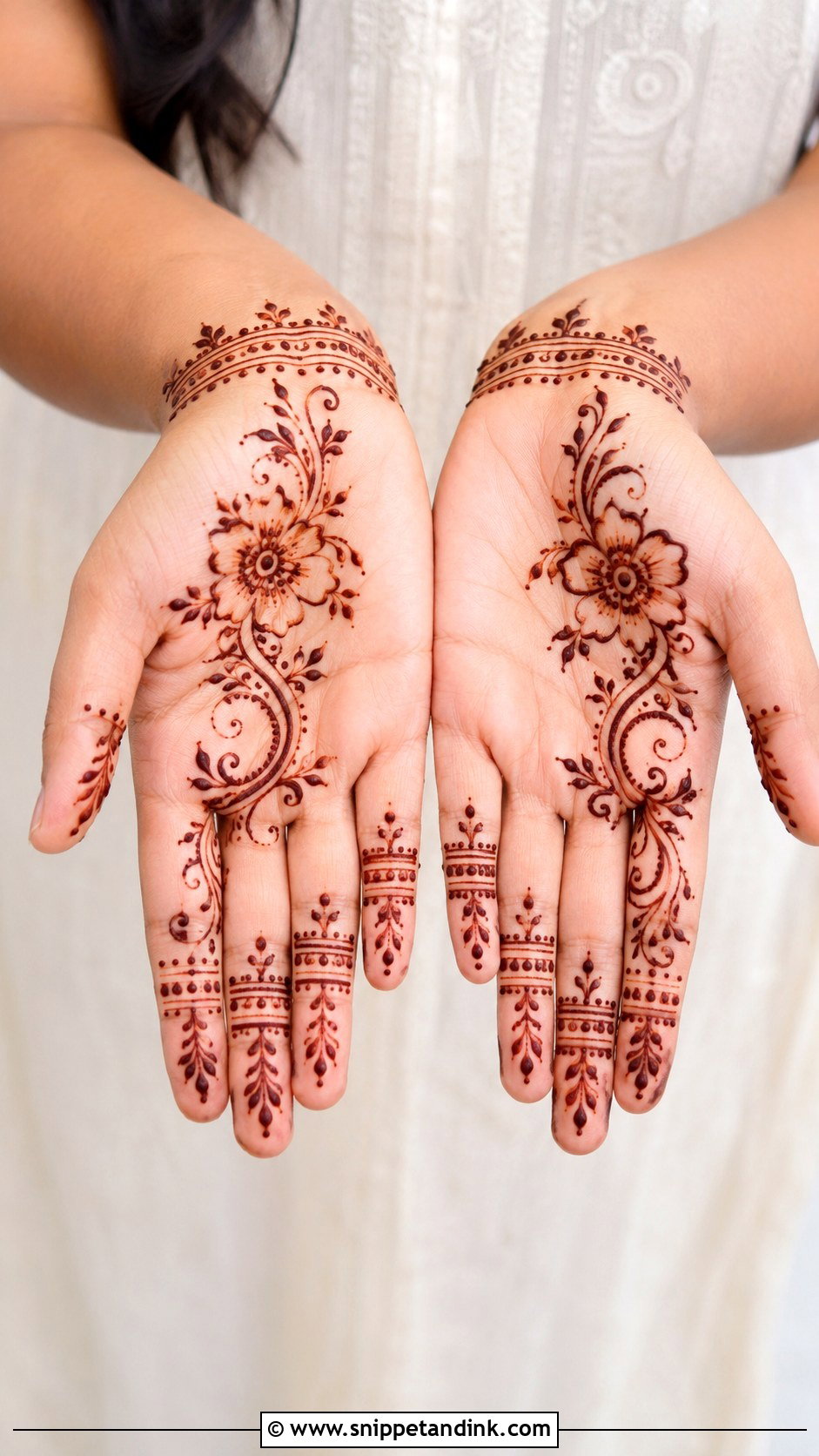 Easy Mehndi Design For Beginners - Snippet and Ink - 35 New Mehndi Designs