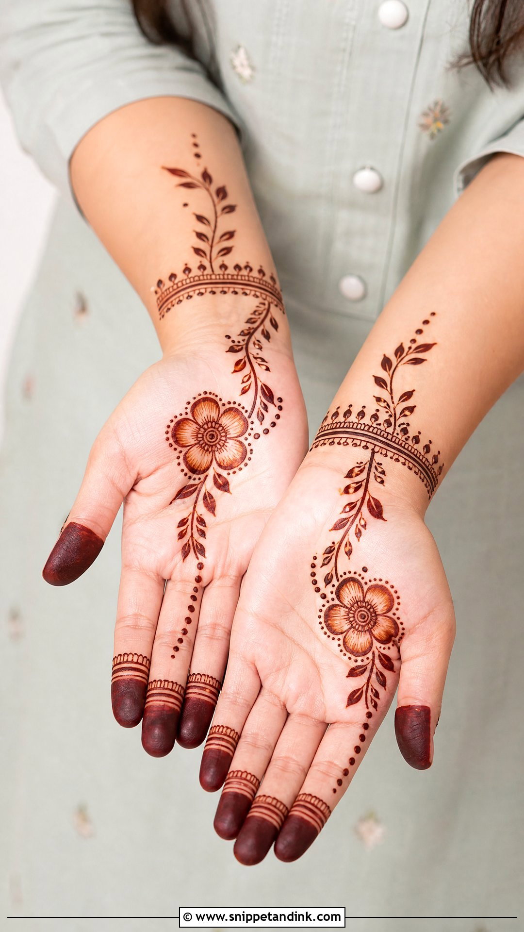 Easy Rakhi Mehndi Design - Snippet and Ink - 30 Rakhi Mehndi Designs