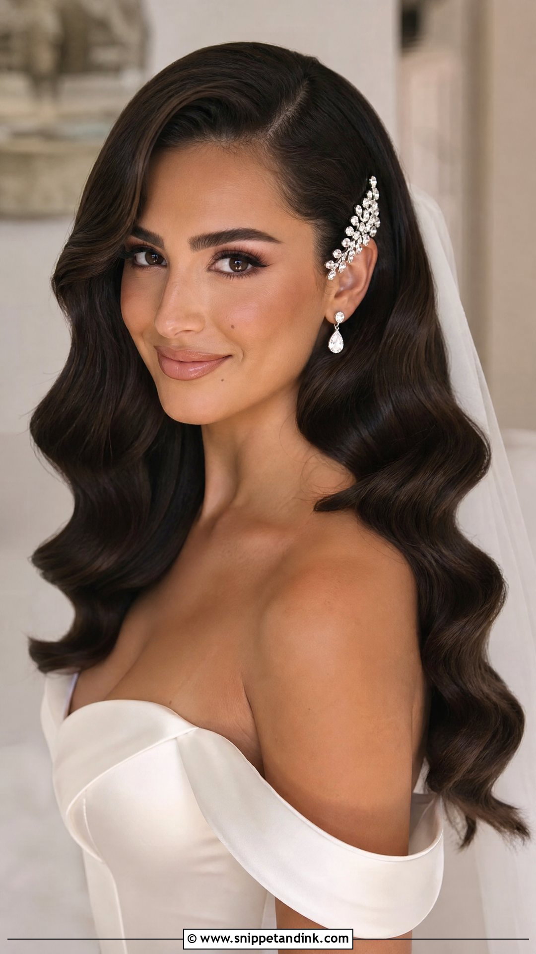 Easy Wedding Hollywood Waves - Snippet and Ink - 15 Cute Easy Wedding Hairstyles