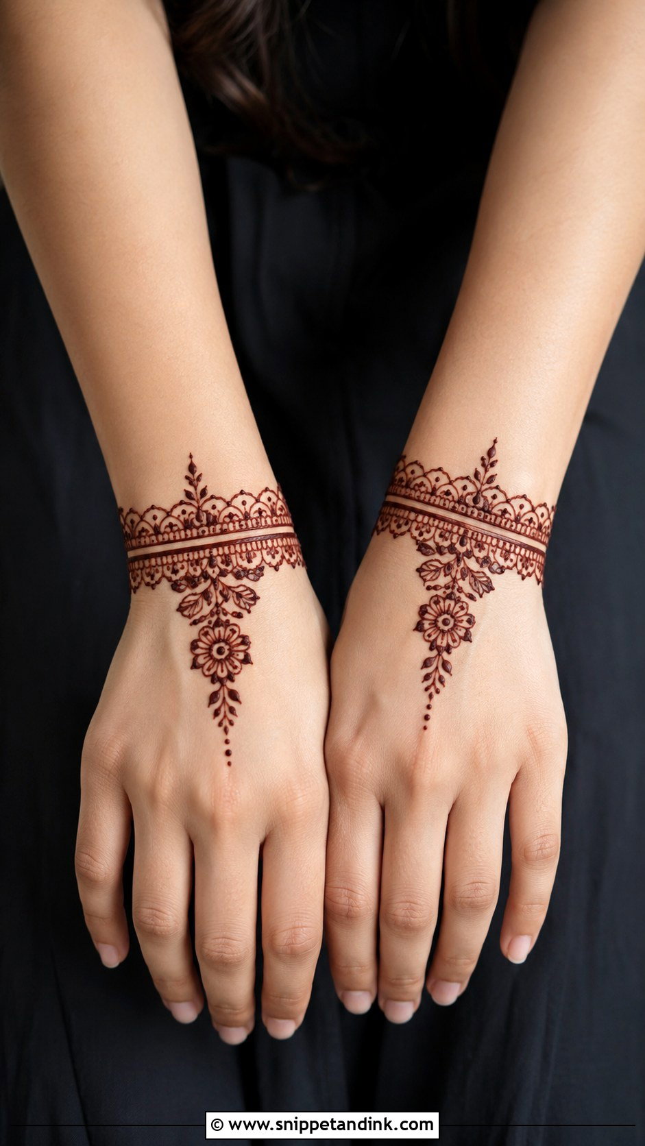 Easy Wrist Mehndi Design - Snippet and Ink - 35 Mehndi Designs for Beginners