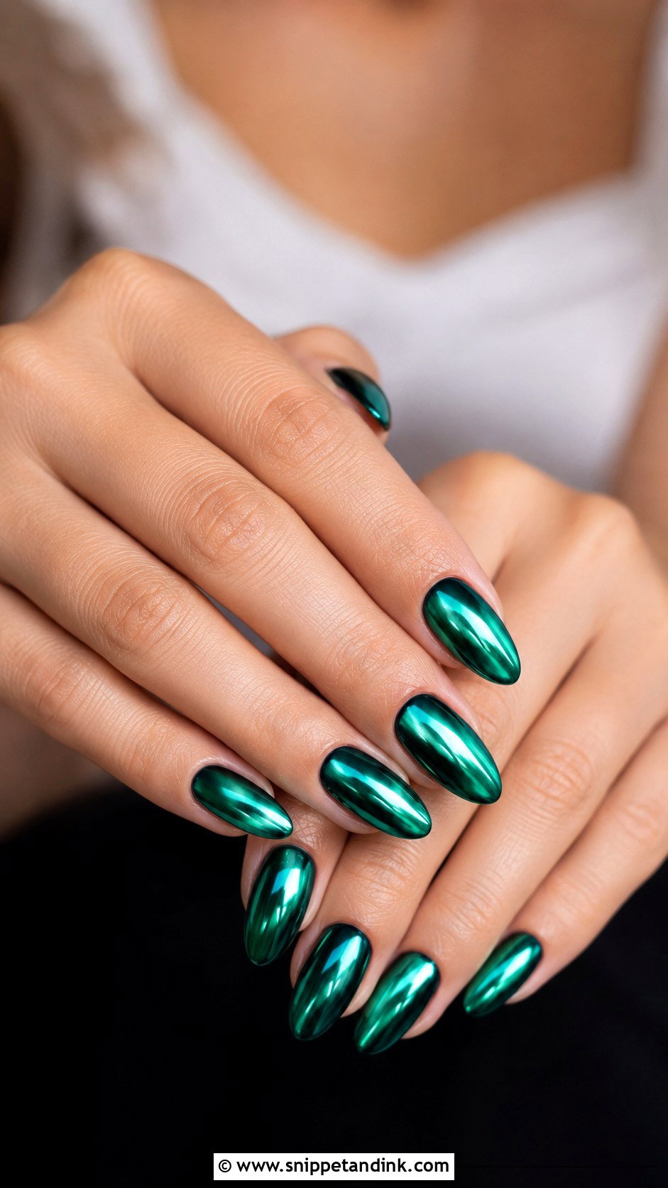 Emerald Green Chrome Wedding Nails - Snippet and Ink - 20 Dark Green Wedding Nails