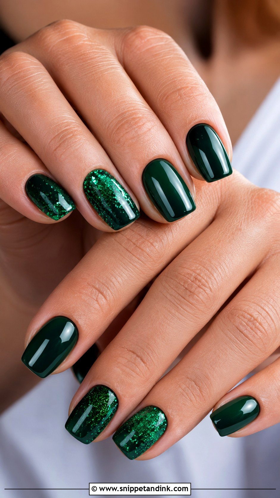 Emerald Green Glitter Wedding Nails - Snippet and Ink - 20 Emerald Green Wedding Nails
