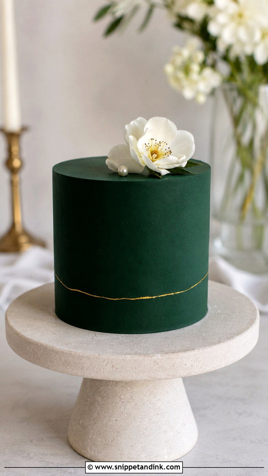 Emerald Green Minimalist Wedding Cake - Snippet and Ink - 25 Emerald Wedding Cakes