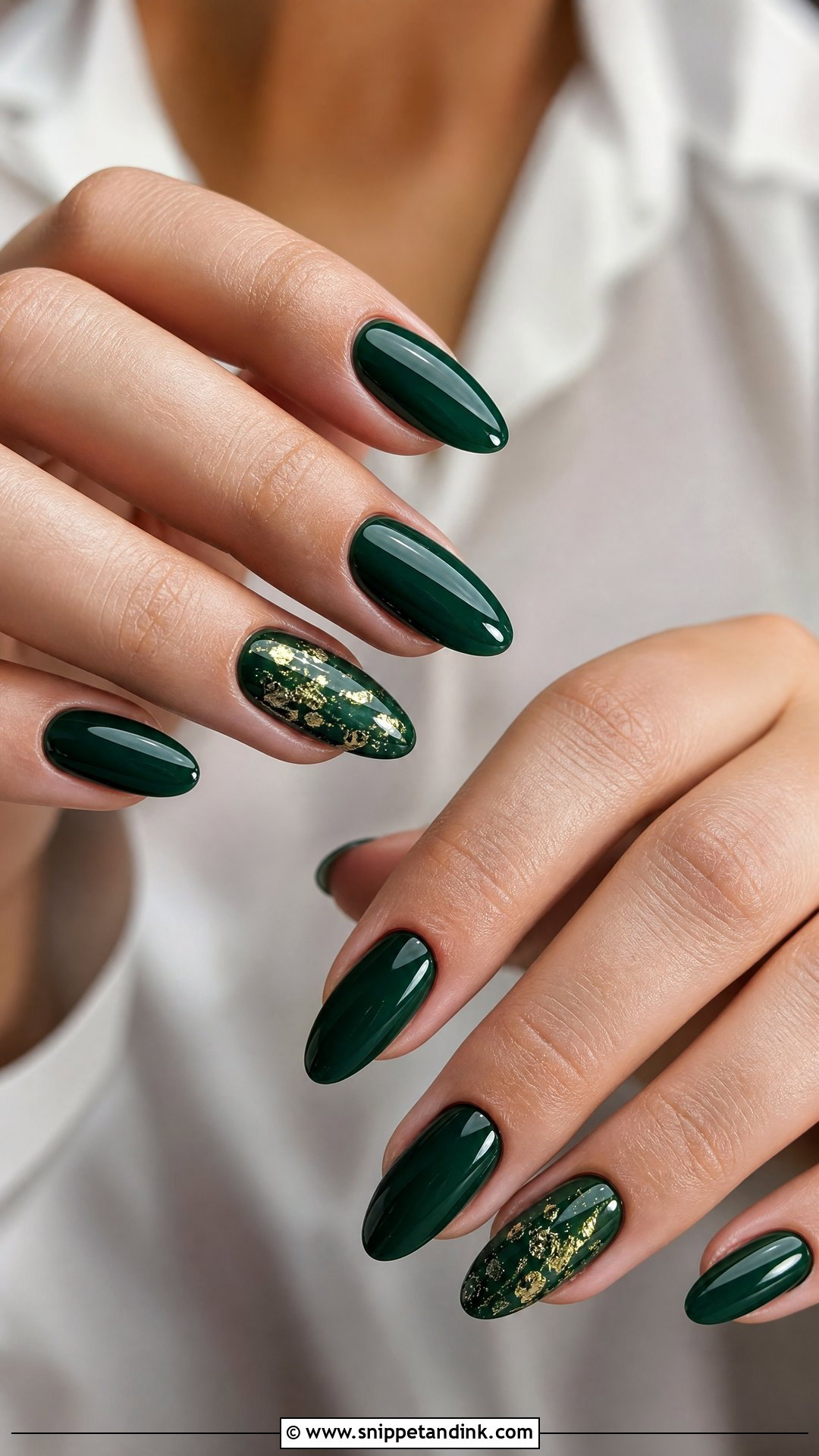 Emerald Green Wedding Nails - Snippet and Ink - 25 Dark Wedding Nails