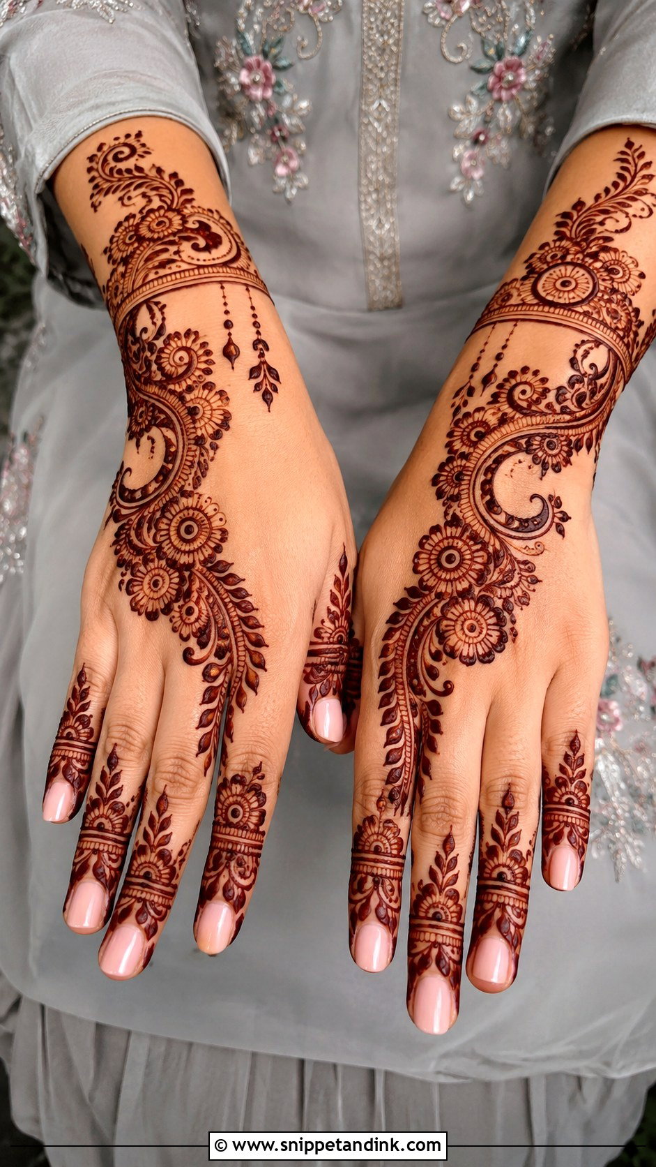 Engagement Mehndi Design For Sister - Snippet and Ink - 30 Unique Engagement Mehndi Designs