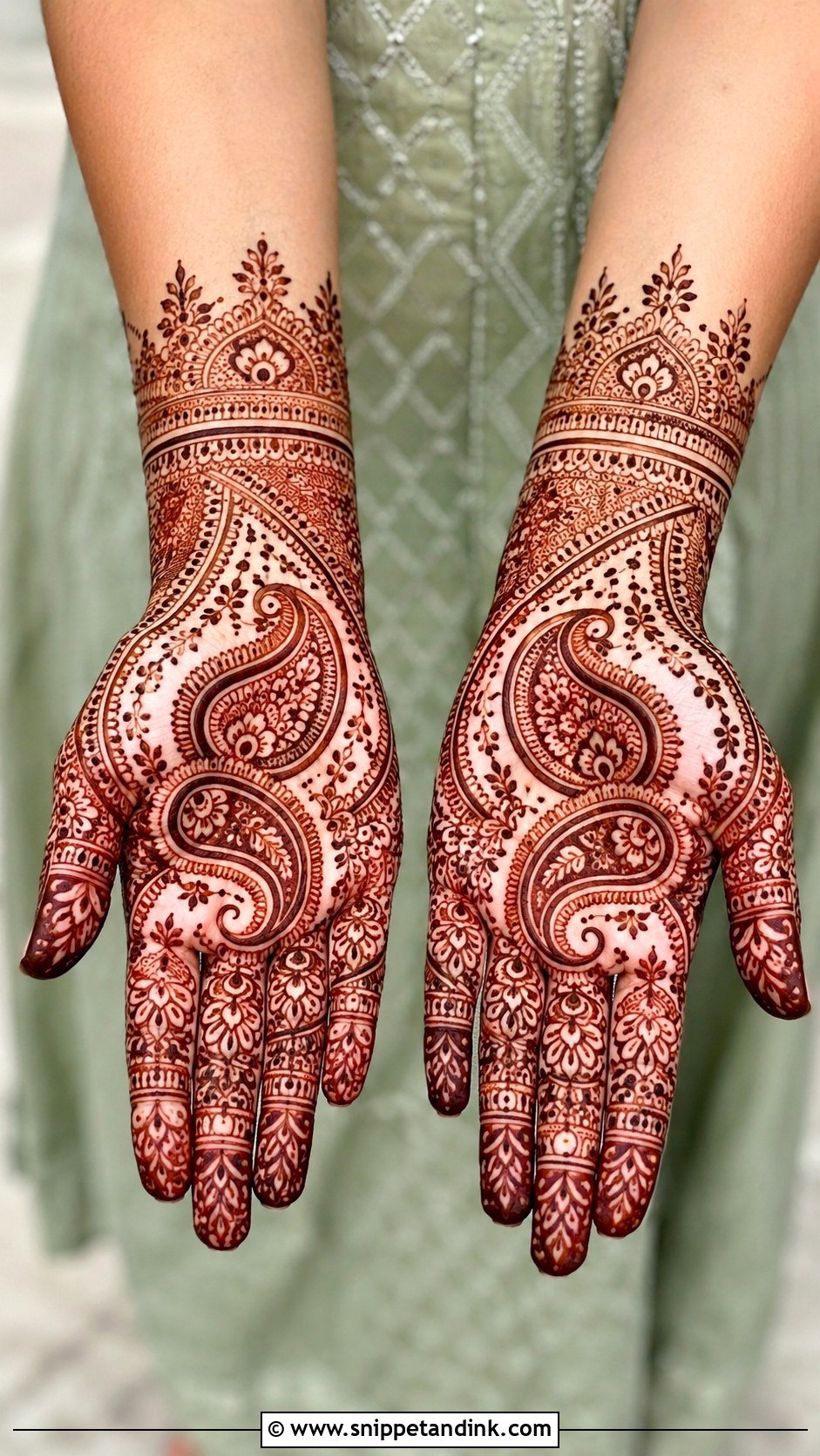 Engagement Mehndi Design With Paisley - Snippet and Ink - 30 Unique Engagement Mehndi Designs