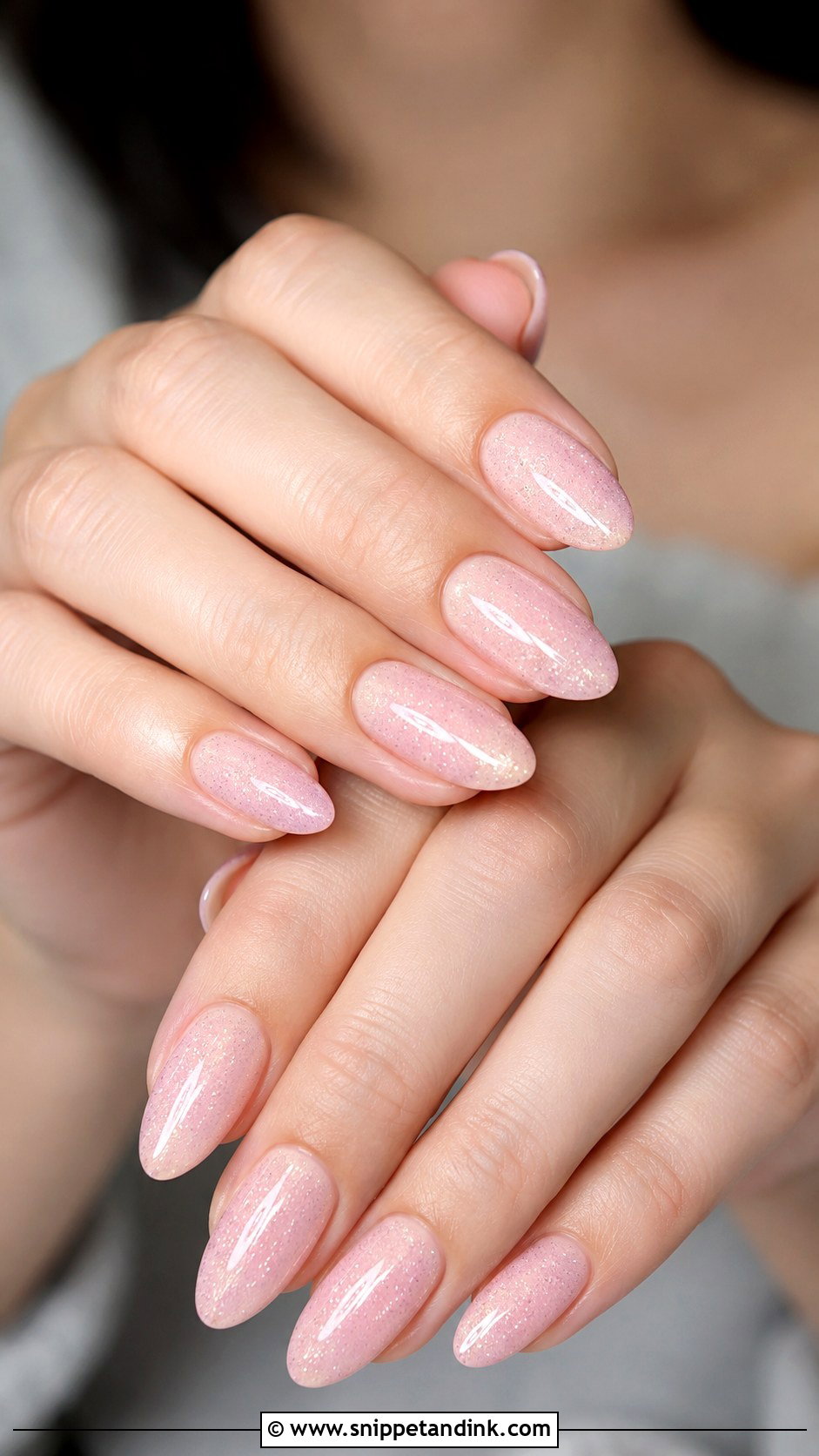 Fine Glitter Wedding Nails - Snippet and Ink - 30 Simple Wedding Nails for Bride