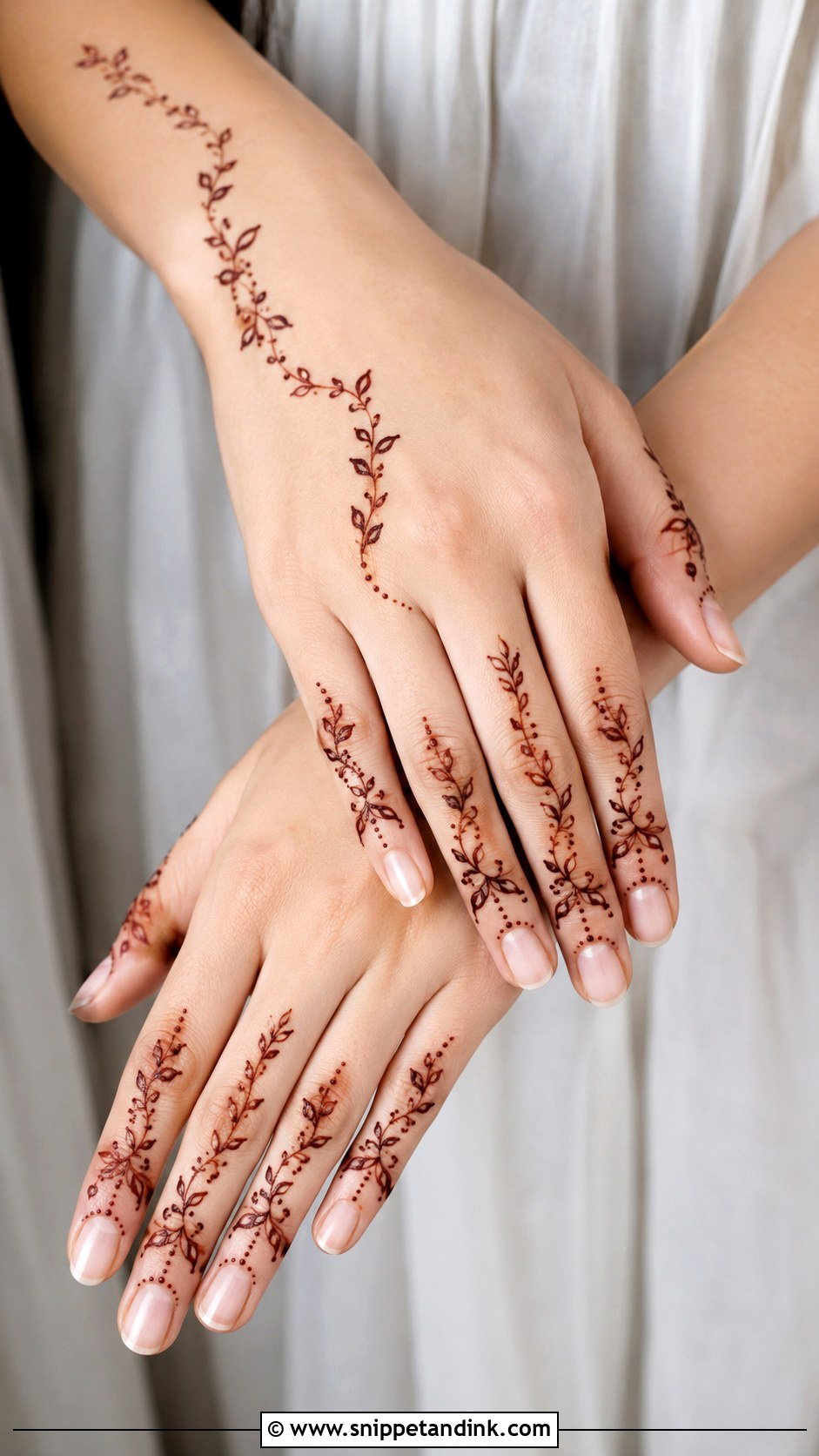 Finger Bel Mehndi Design - Snippet and Ink - 30 Bel Mehndi Designs