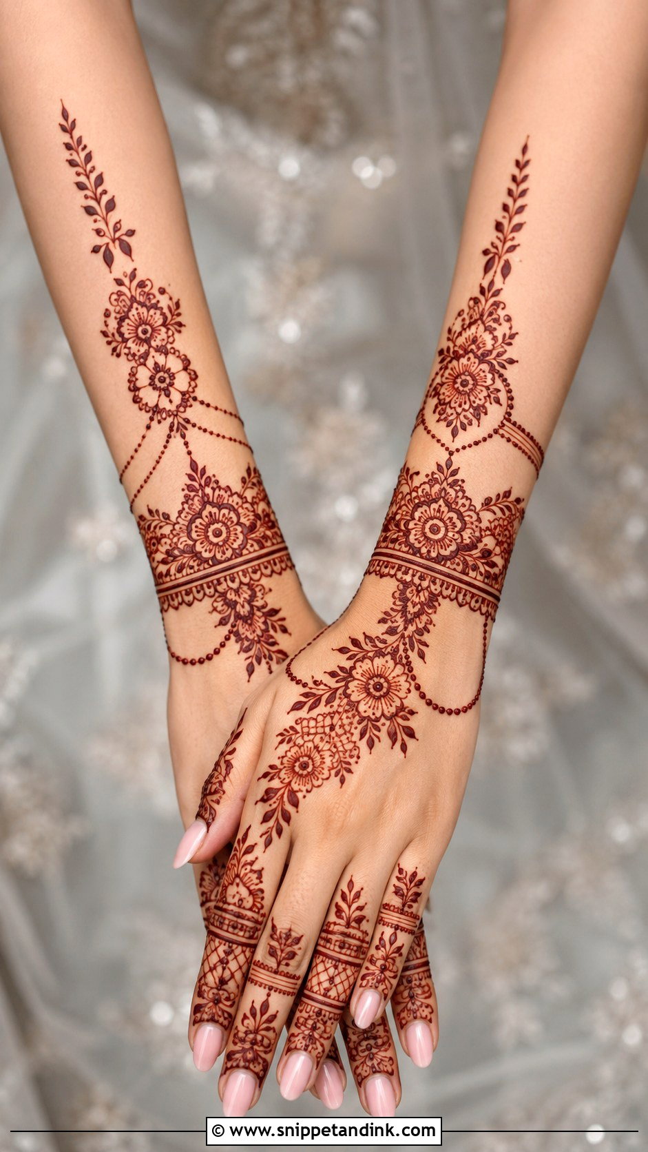 Finger Mehndi Design For Bridesmaids - Snippet and Ink - 30 Simple Finger Mehndi Designs