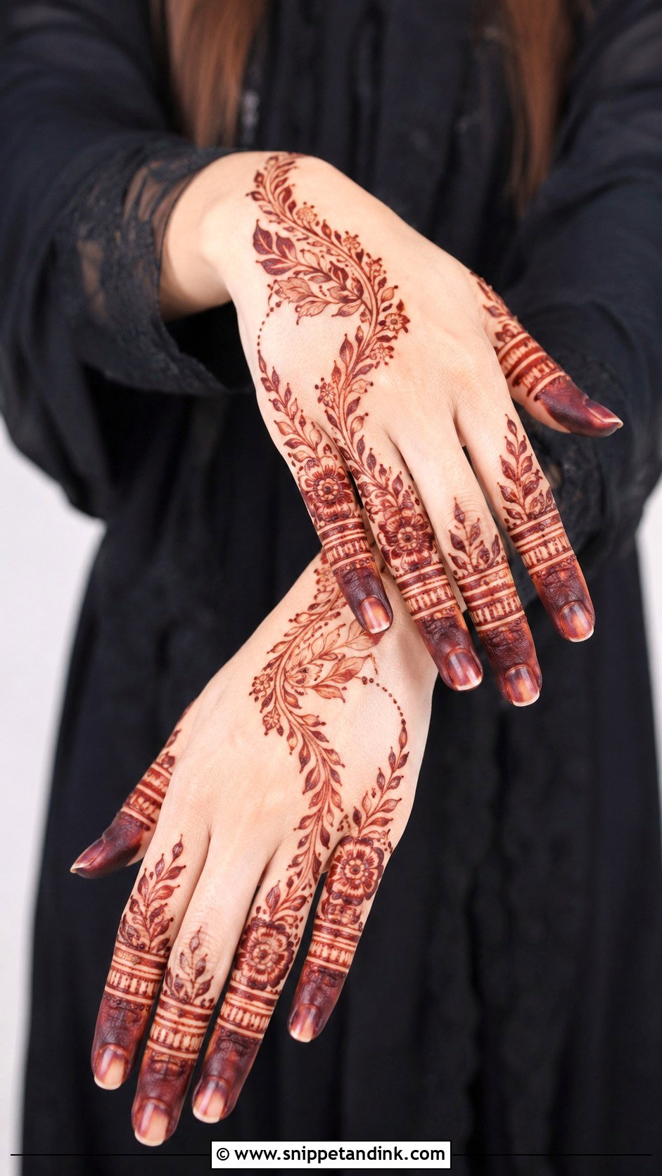 Finger Mehndi Design For Eid - Snippet and Ink - 35 Finger Mehndi Design Ideas