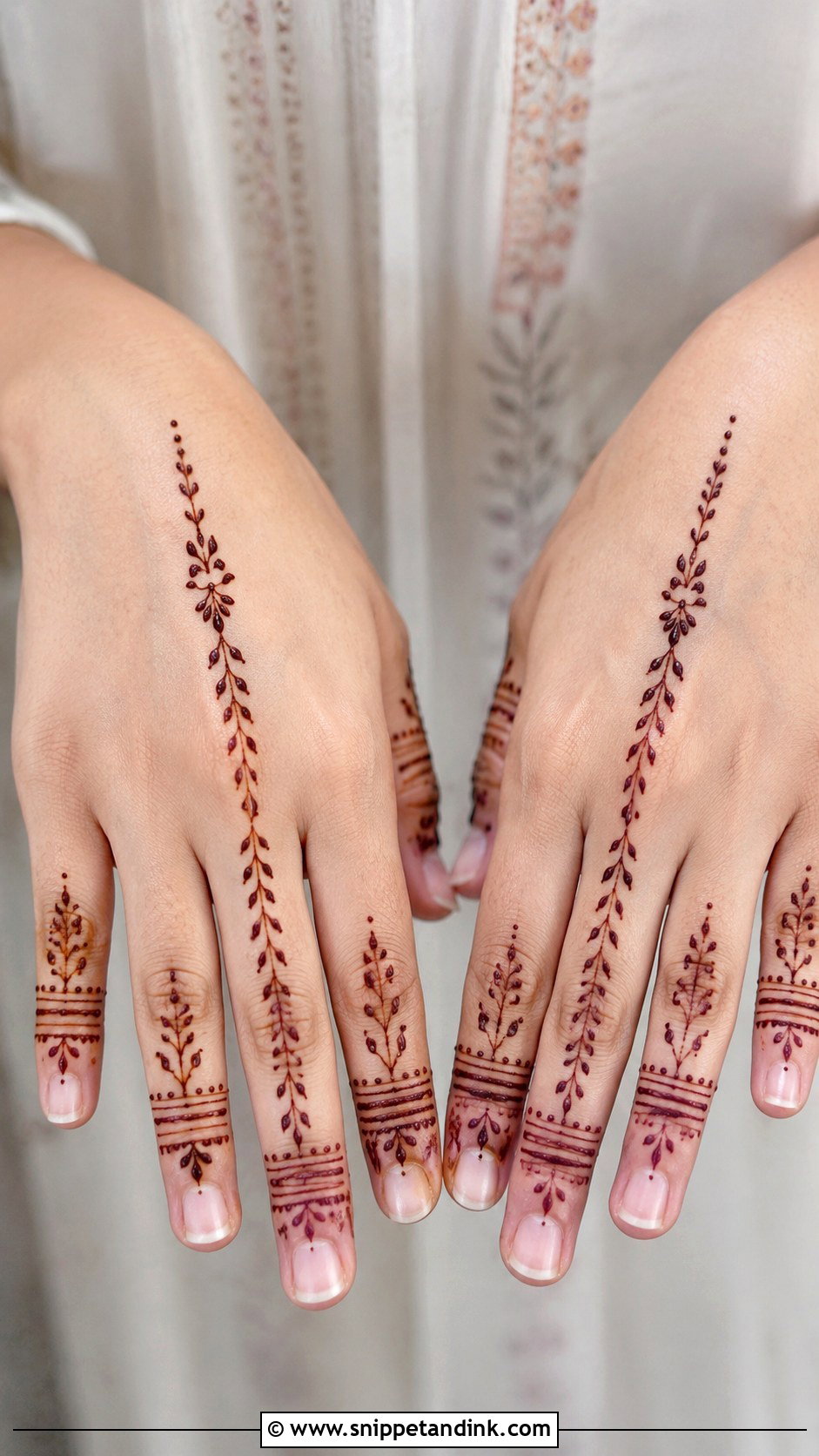 Finger Mehndi Design For Short Fingers - Snippet and Ink - 30 Mehndi Designs for Fingers