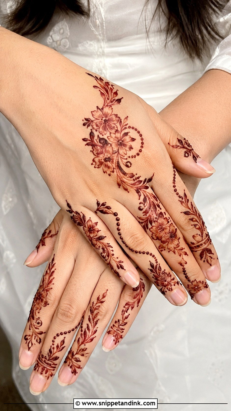 Finger Mehndi Design With Flowers - Snippet and Ink - 30 Mehndi Designs for Fingers