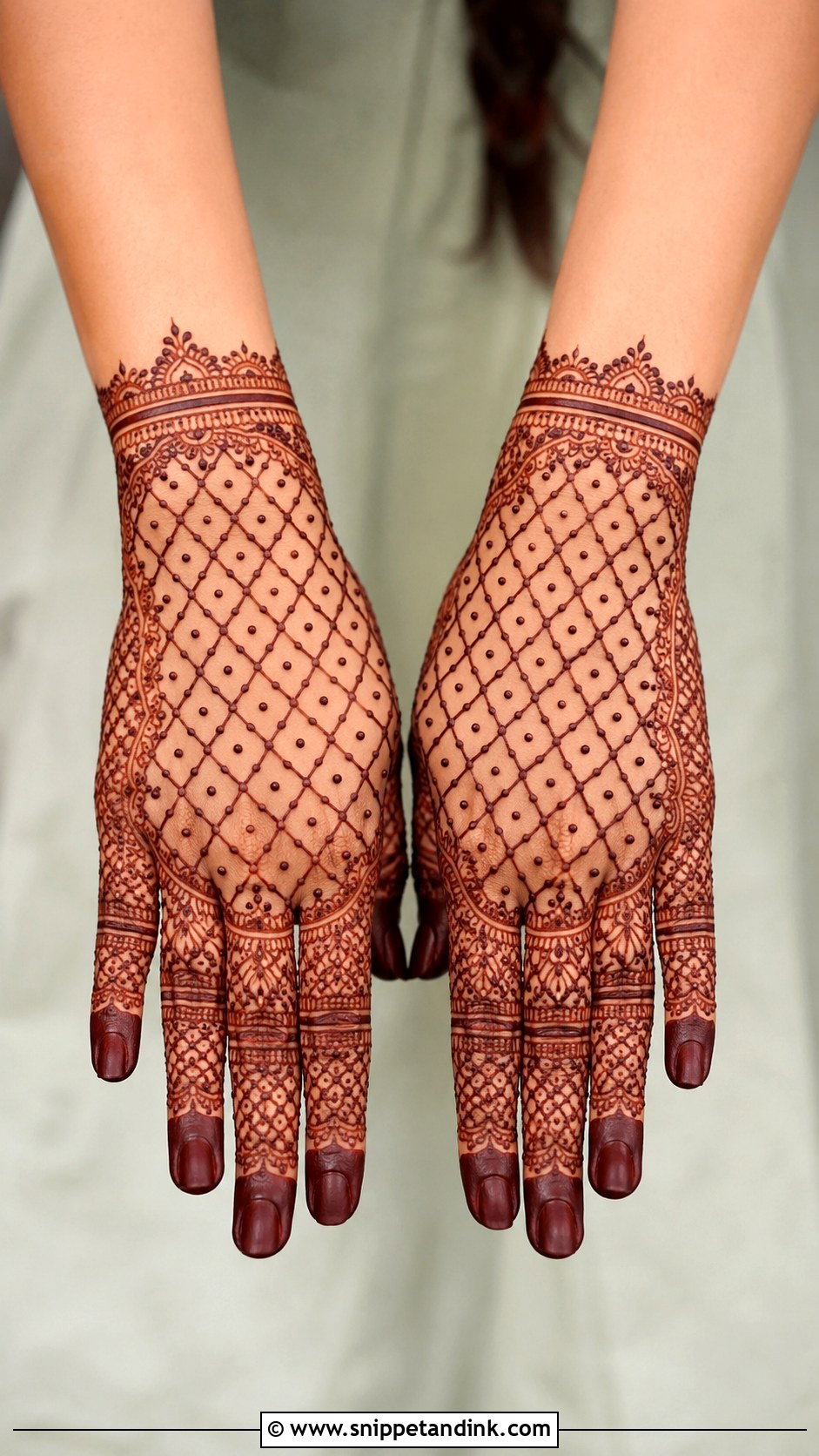 Finger Mehndi Design With Jaali - Snippet and Ink - 35 Finger Mehndi Design Ideas