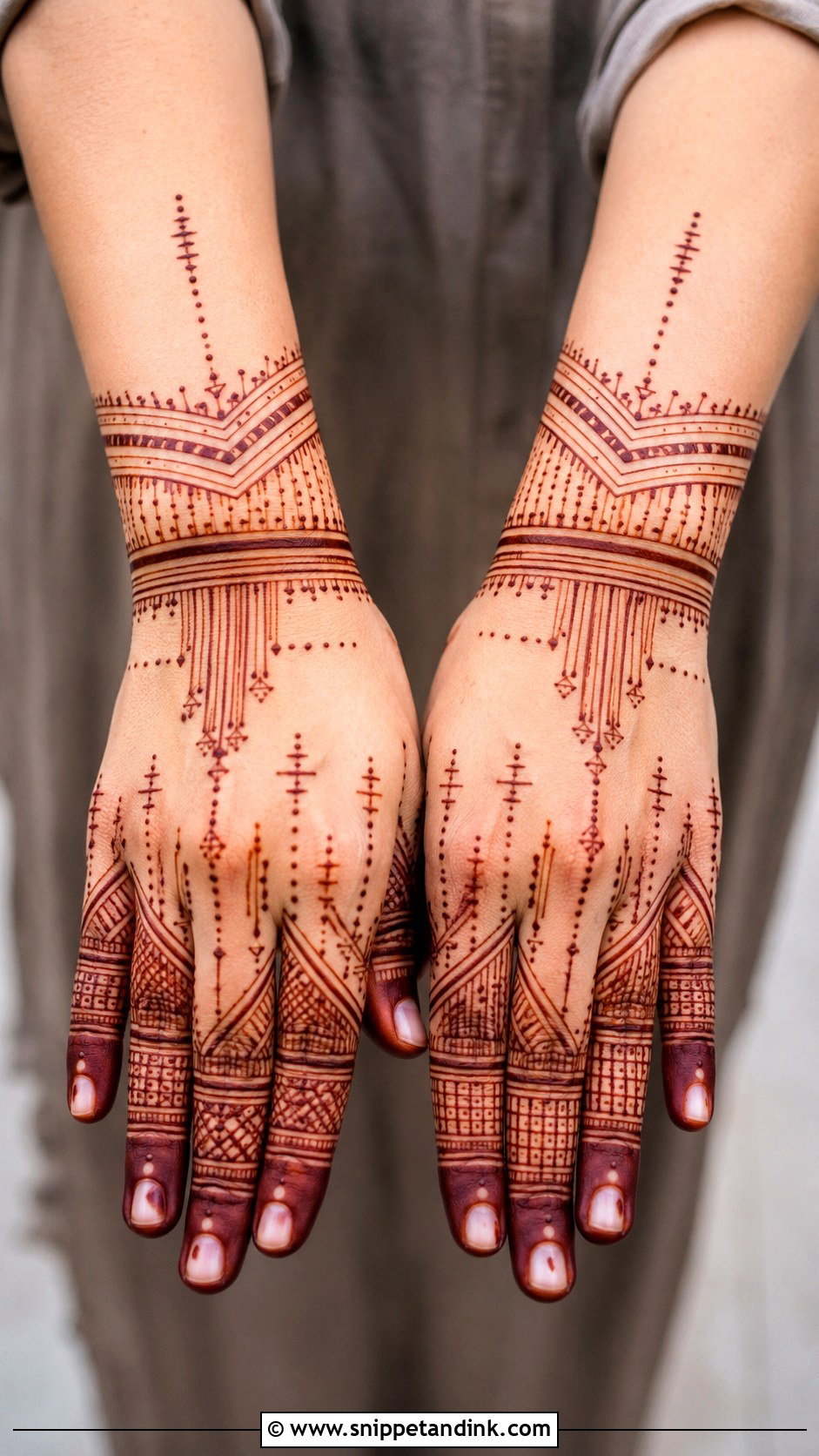 Finger Mehndi Design With Lines - Snippet and Ink - 35 Simple Fingers Mehndi Designs