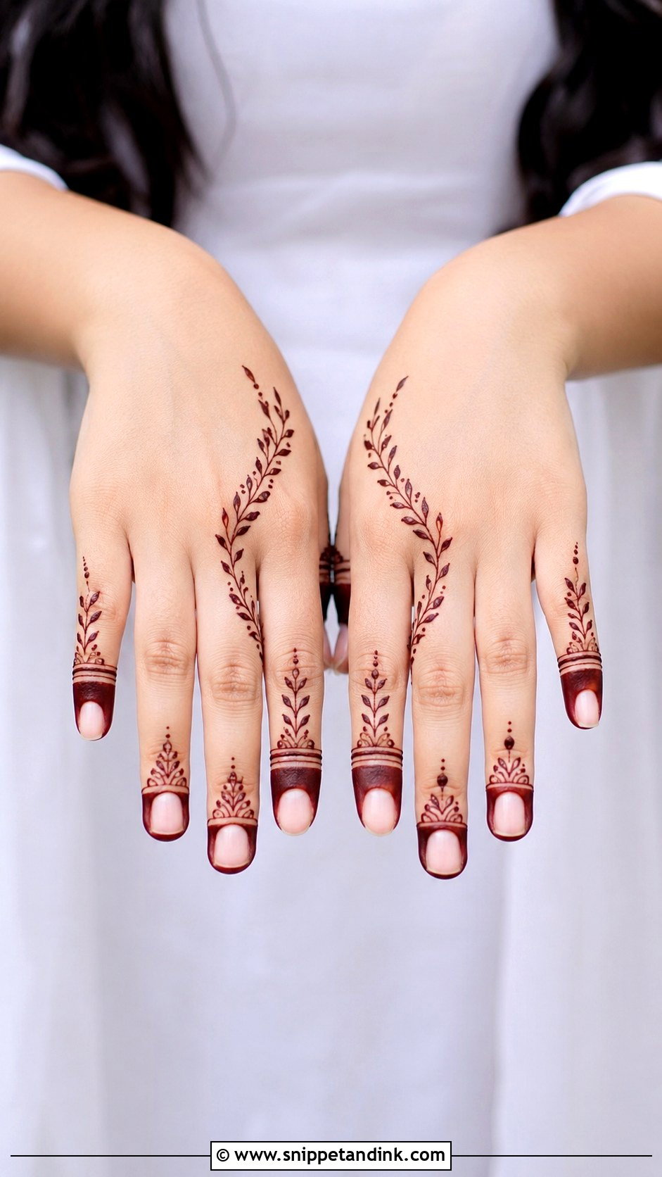 Finger Mehndi Design With Negative Space - Snippet and Ink - 35 Finger Mehndi Design Ideas