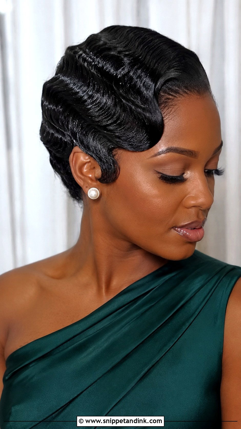 Finger Wave Bridesmaid Hairstyle - Snippet and Ink - 20 Bridesmaids Hairstyles for Short Hair